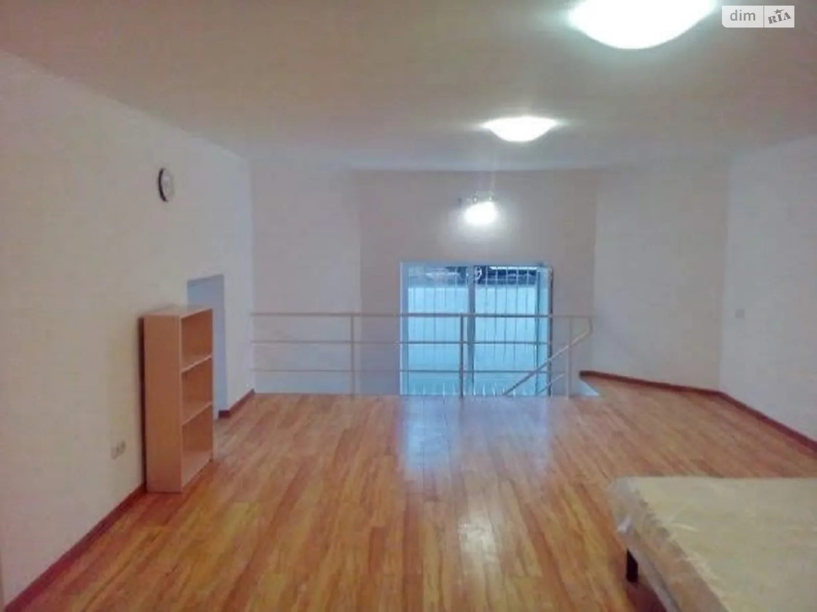 Продается 2-комнатная квартира 87 кв. м в Черноморске - фото 3