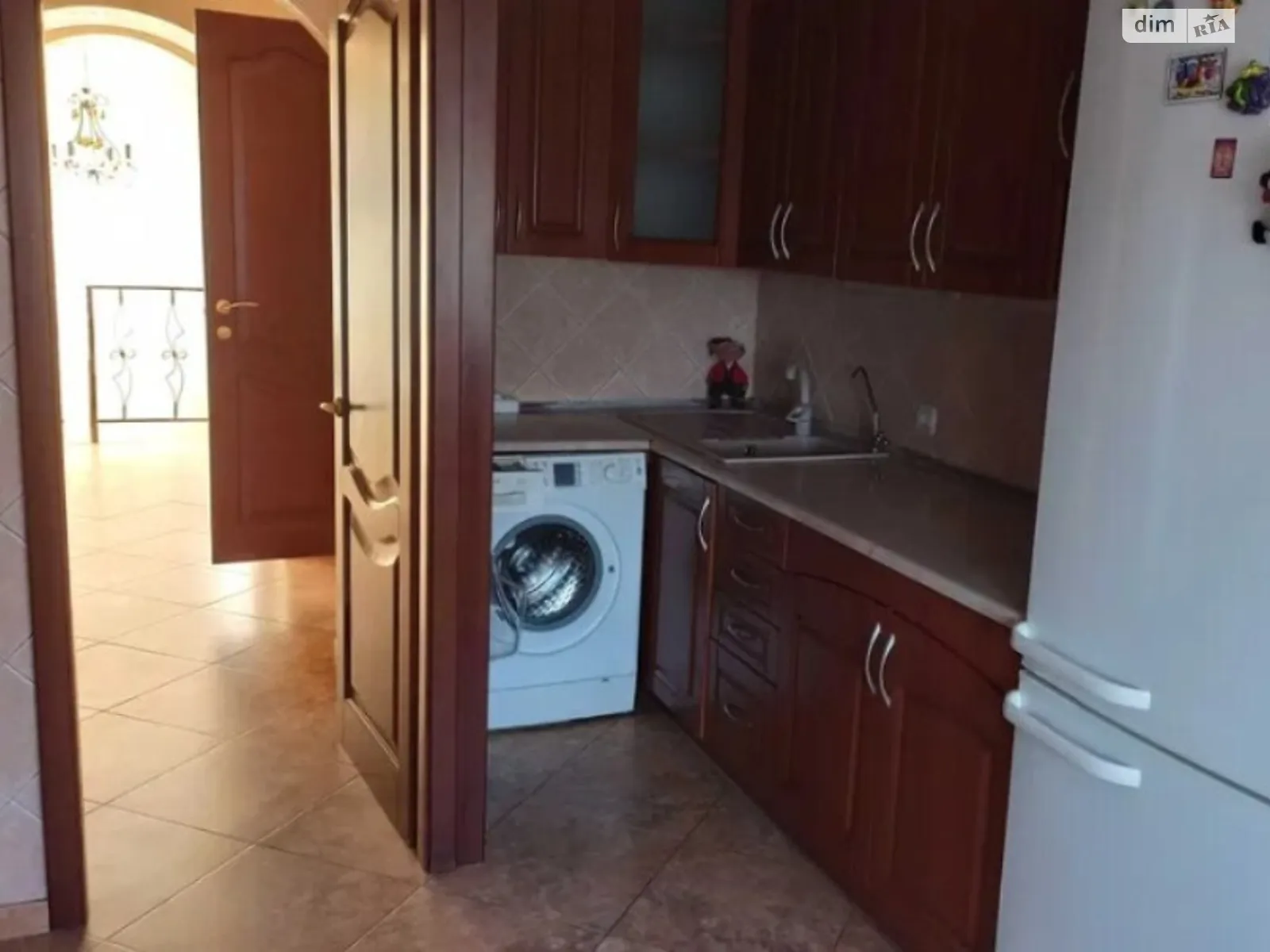 Продается дом на 2 этажа 118 кв. м с балконом, цена: 95000 $ - фото 1