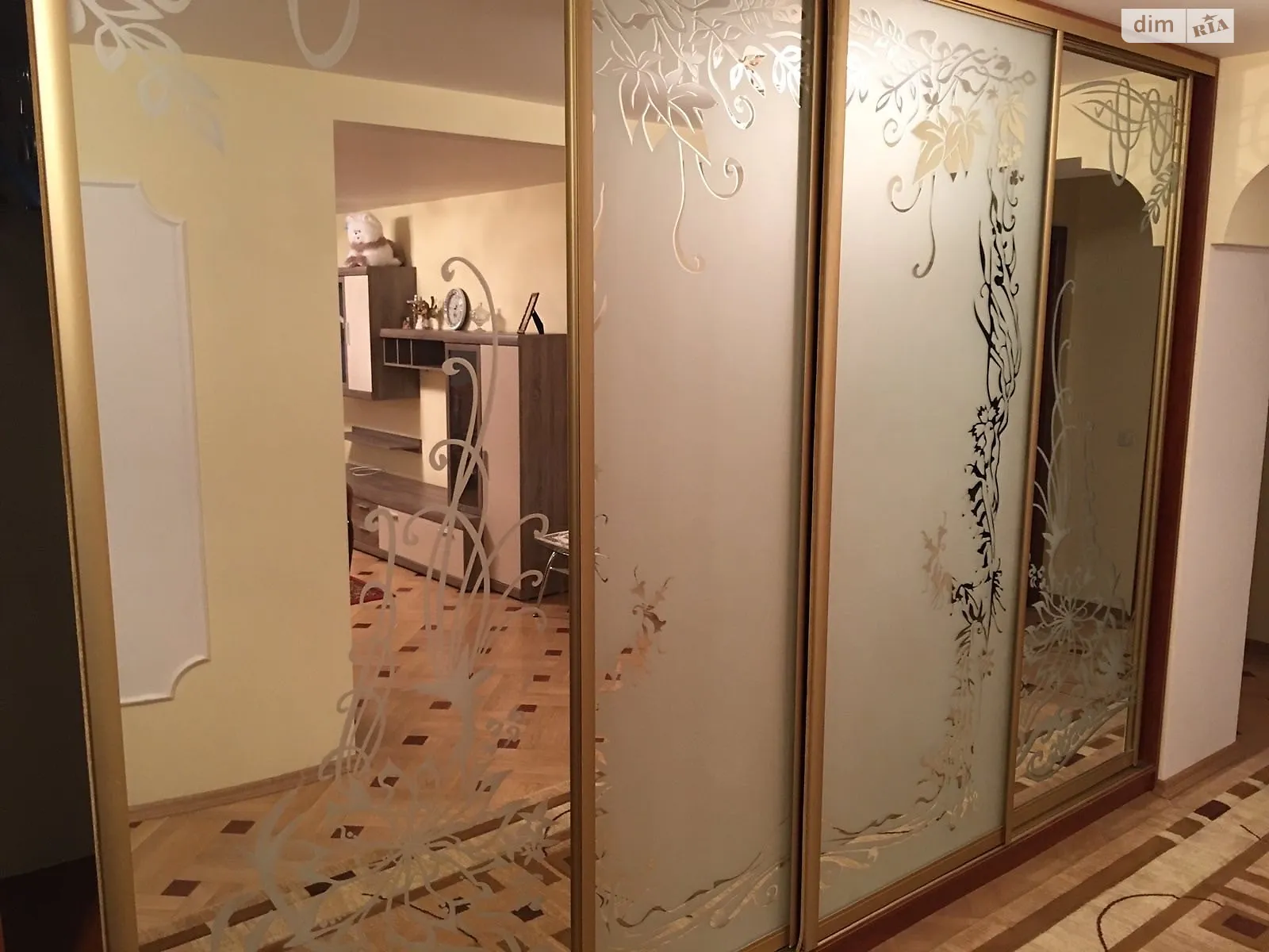 3-комнатная квартира 100 кв. м в Тернополе, ул. Академика Сергея Королева, 10А - фото 1