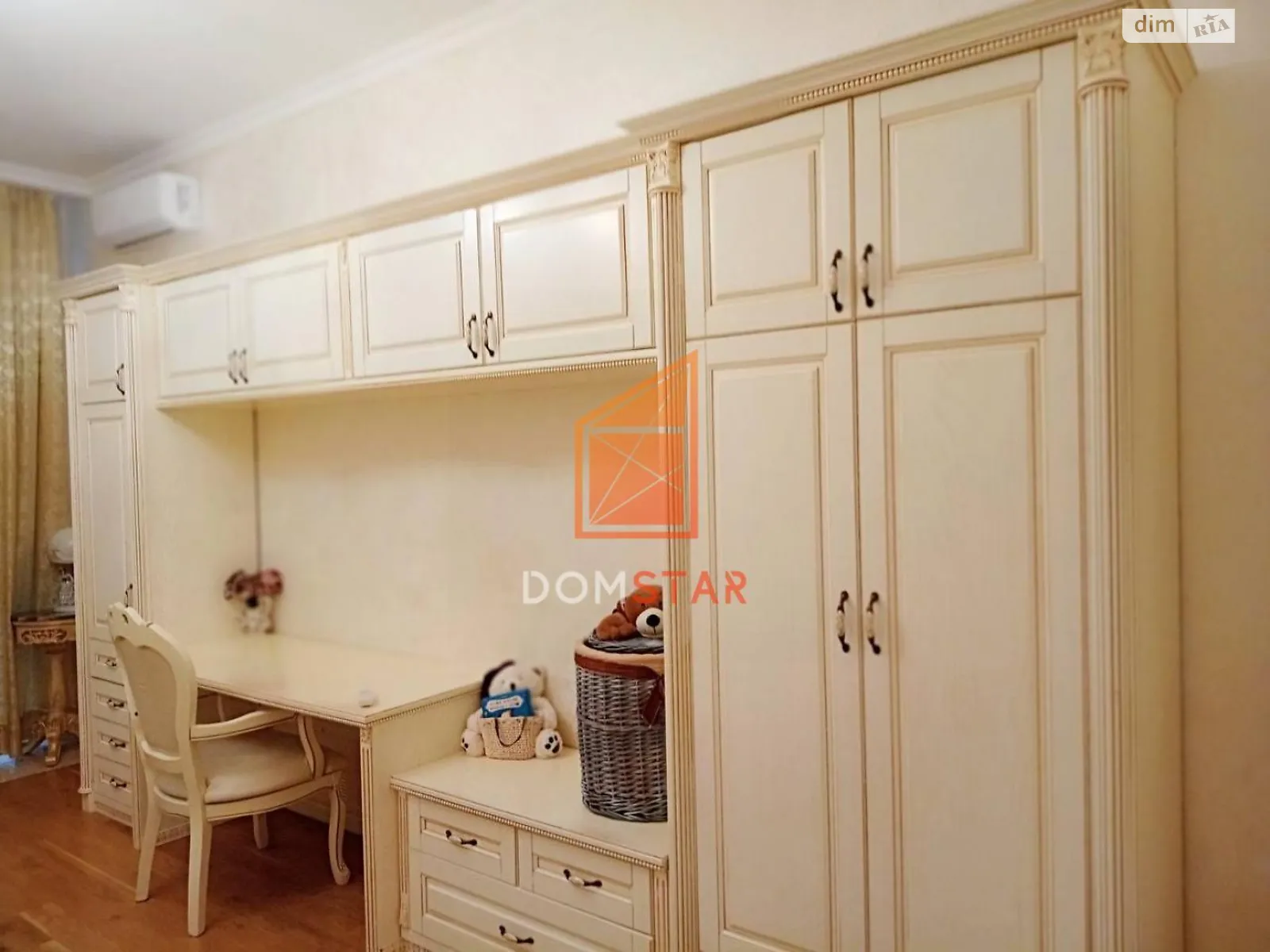 Продается 2-комнатная квартира 107 кв. м в Одессе, плато Гагаринское