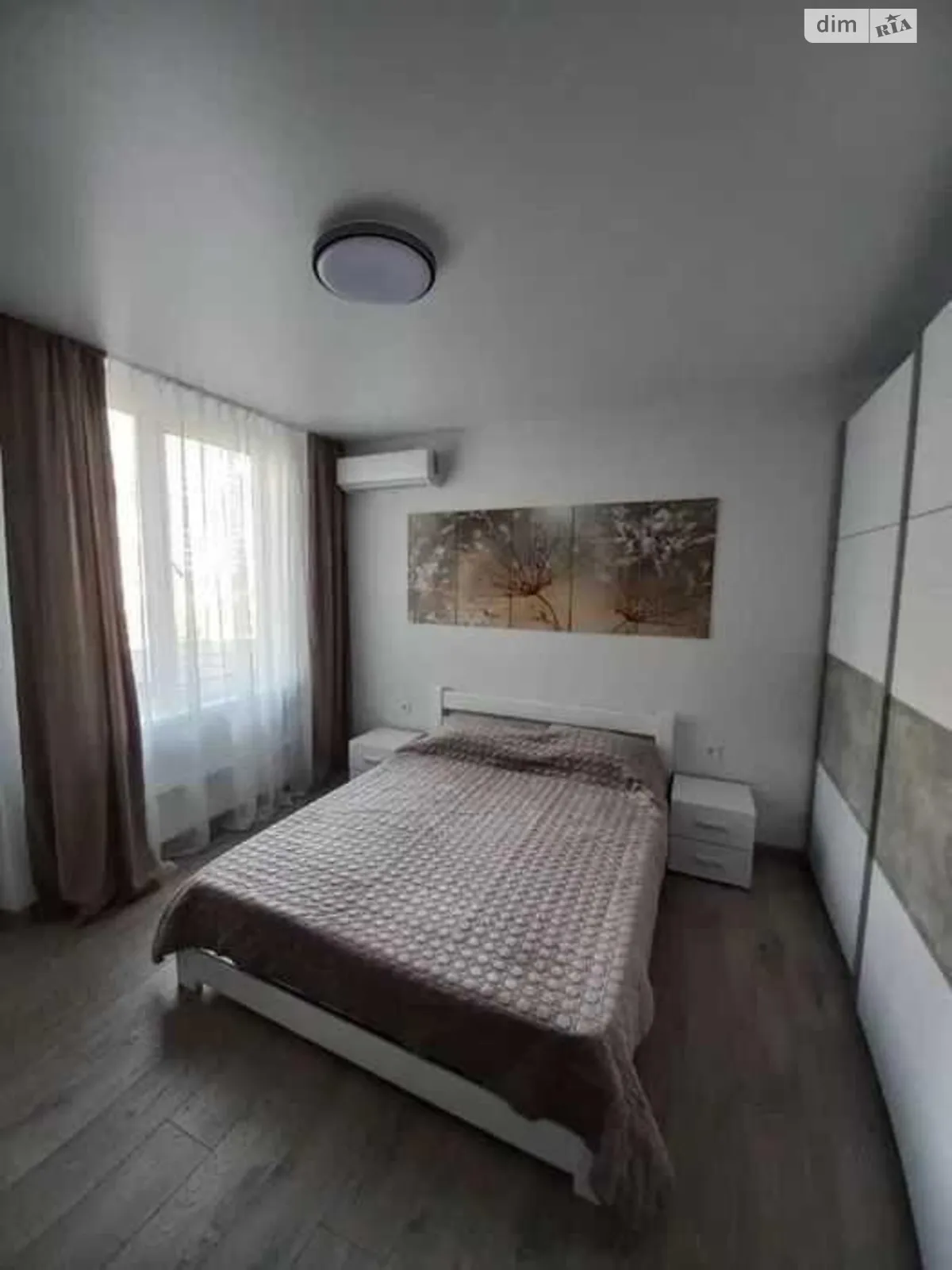Продается 1-комнатная квартира 43 кв. м в Киеве, просп. Европейского Союза(Правды), 45 - фото 1