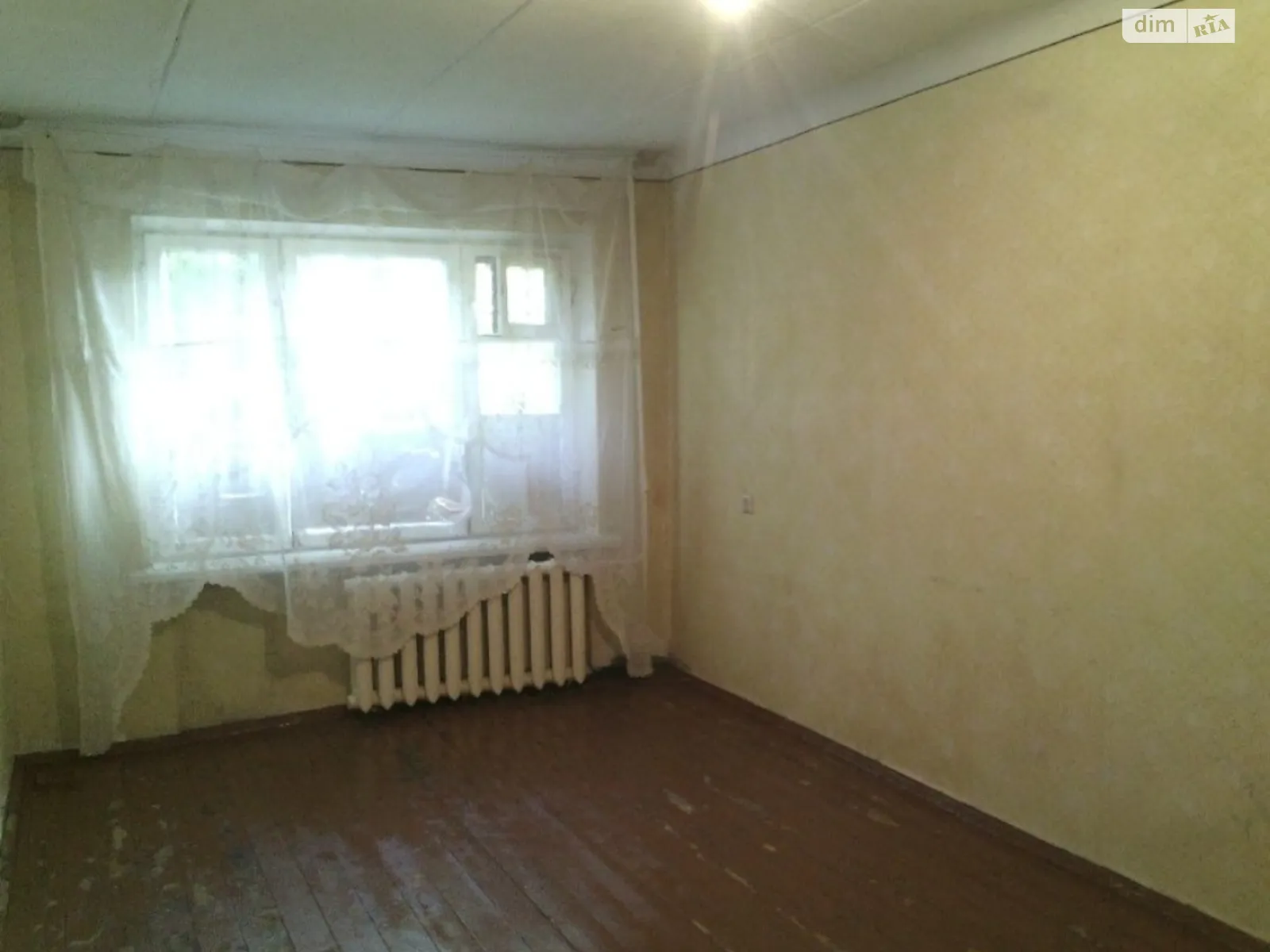 Продается 1-комнатная квартира 29 кв. м в Кривом Роге, цена: 8100 $