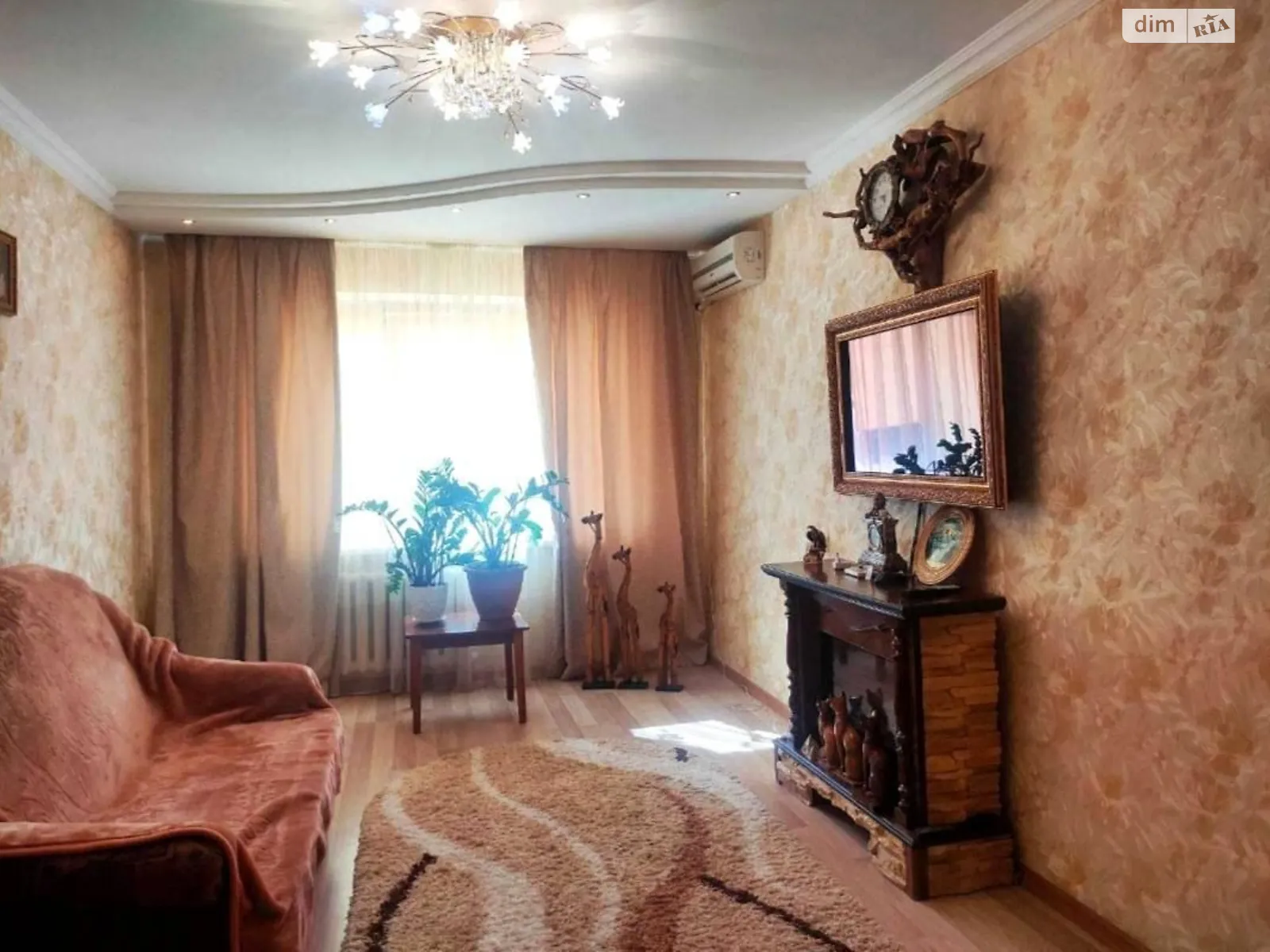 Продается 3-комнатная квартира 64 кв. м в Одессе, ул. Махачкалинская - фото 1