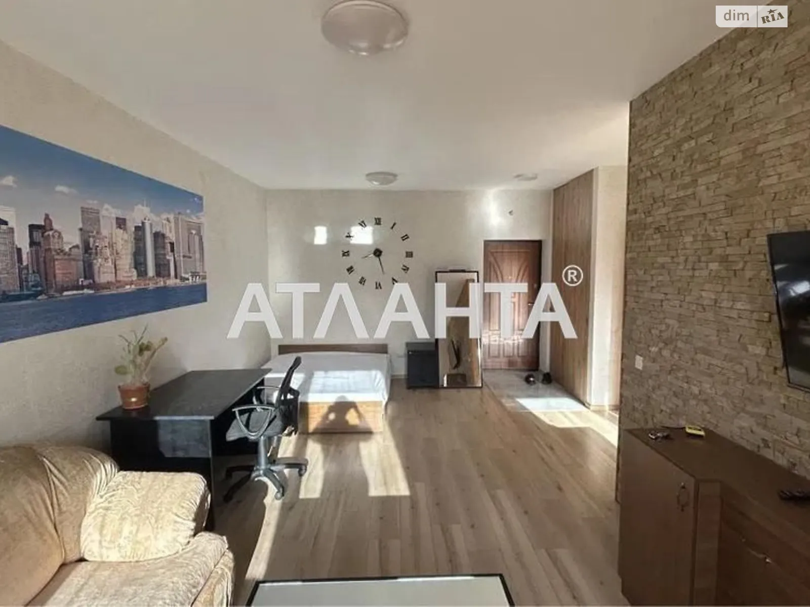 Продается 1-комнатная квартира 43.2 кв. м в Львове, цена: 77000 $
