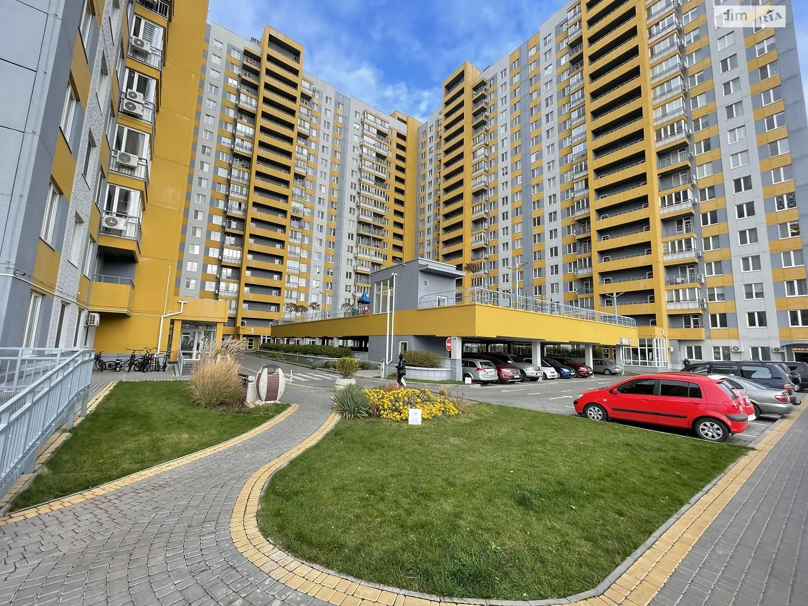 Продається 3-кімнатна квартира 94 кв. м у Одесі, вул. Михайлівська, 3 - фото 1