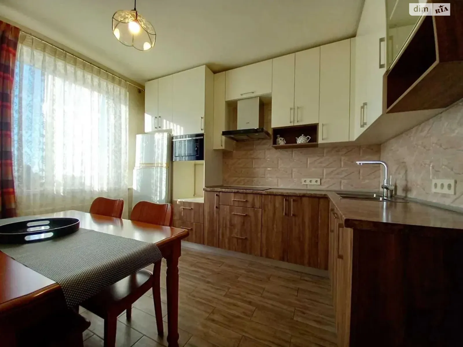 Продается 1-комнатная квартира 42 кв. м в Лиманке, цена: 44000 $ - фото 1