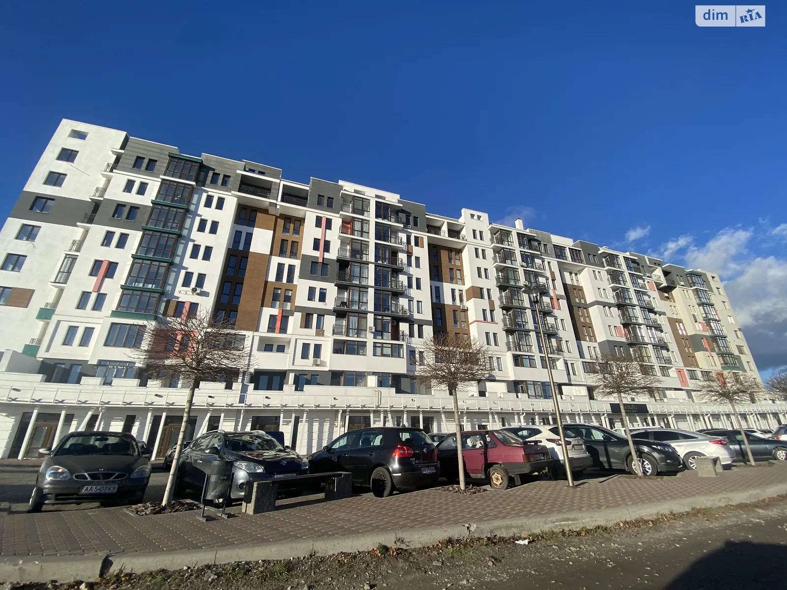 Продается 1-комнатная квартира 36.7 кв. м в Буче, ул. Амосова, 4 - фото 1