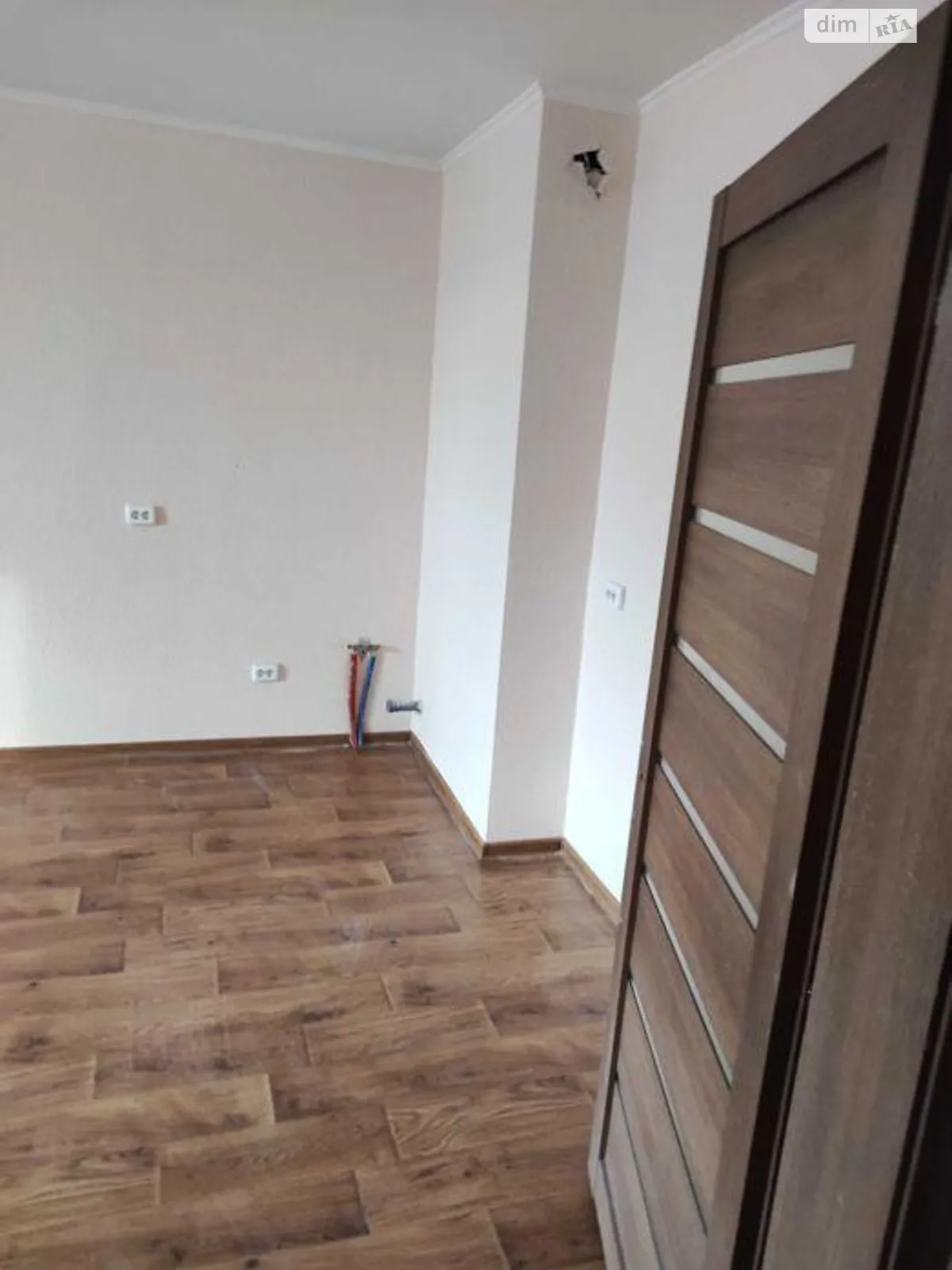 Продается 2-комнатная квартира 72 кв. м в Киеве, ул. Ревуцкого, 54 - фото 1