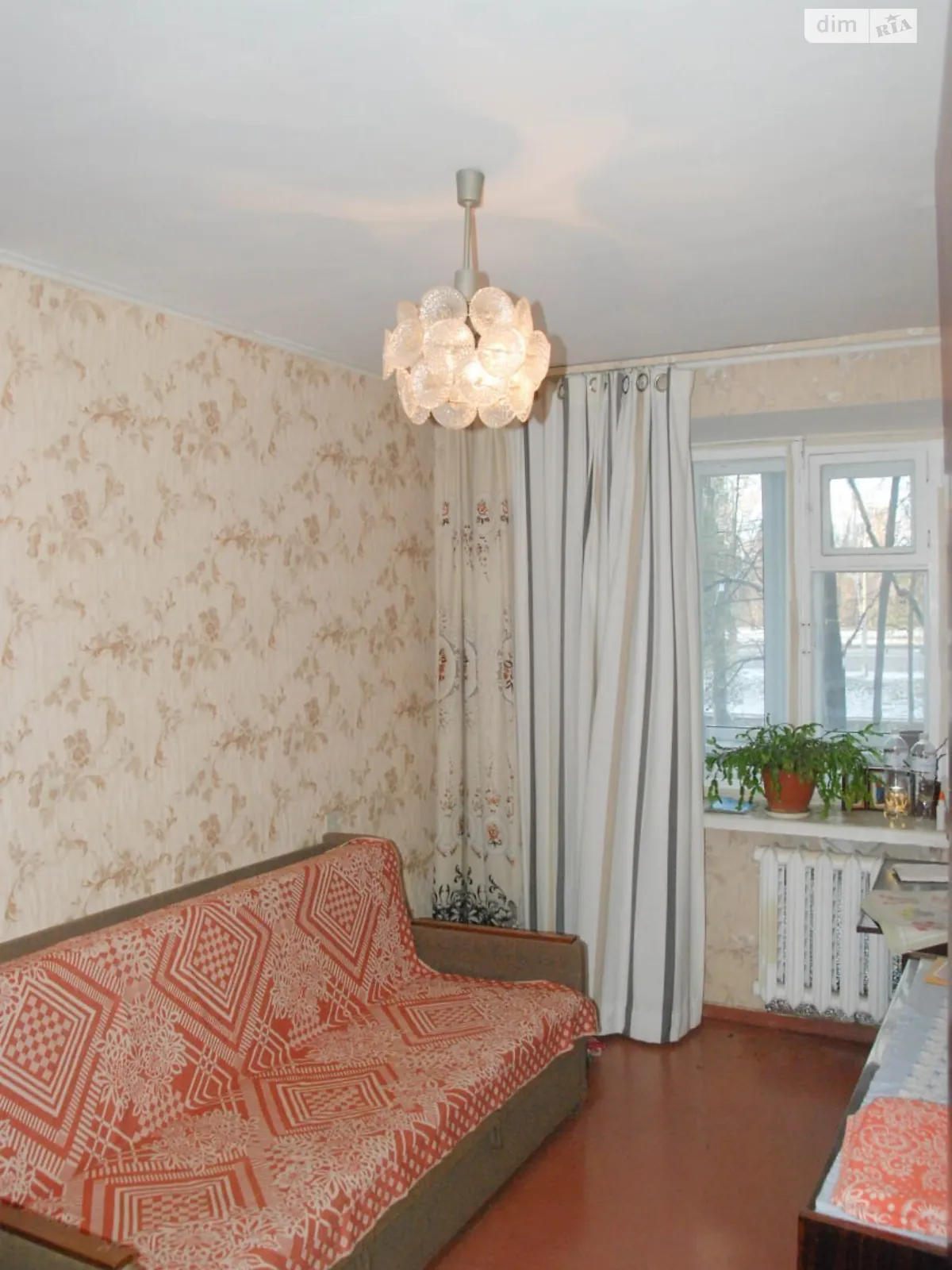 Продается 3-комнатная квартира 61 кв. м в Днепре, цена: 37000 $