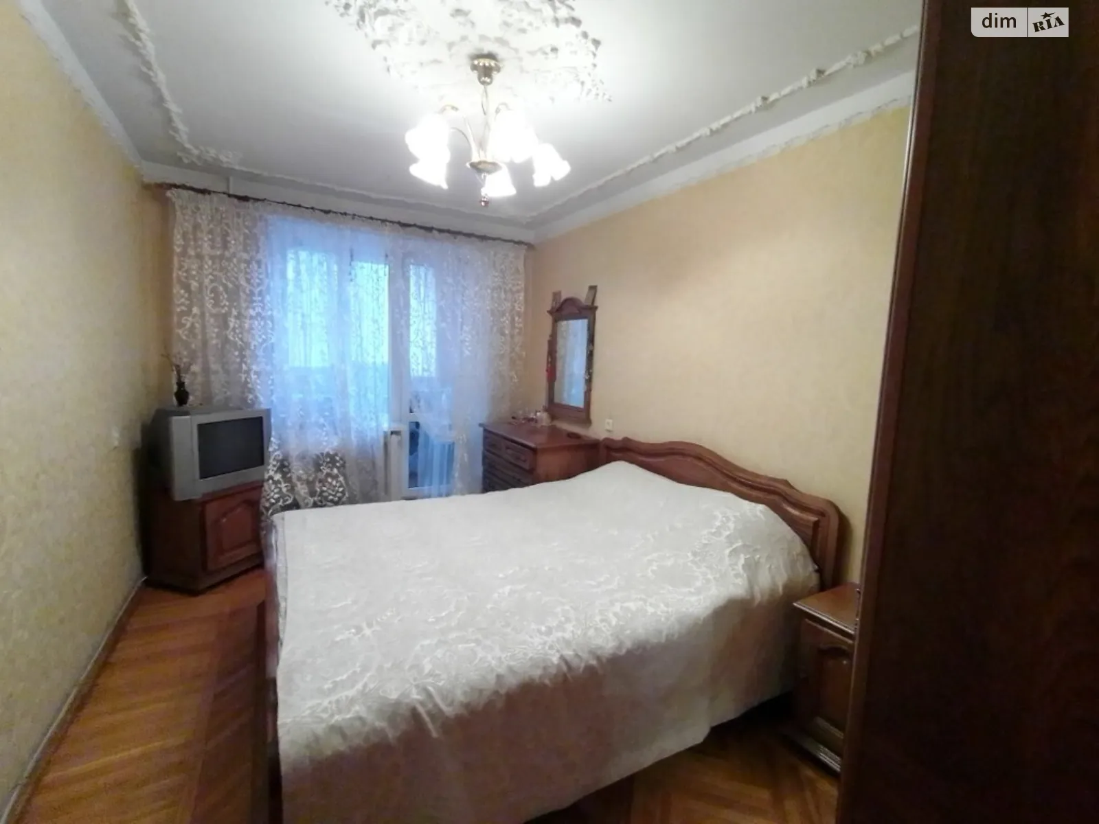 Продається 3-кімнатна квартира 68 кв. м у Одесі, вул. Маршала Малиновського - фото 1
