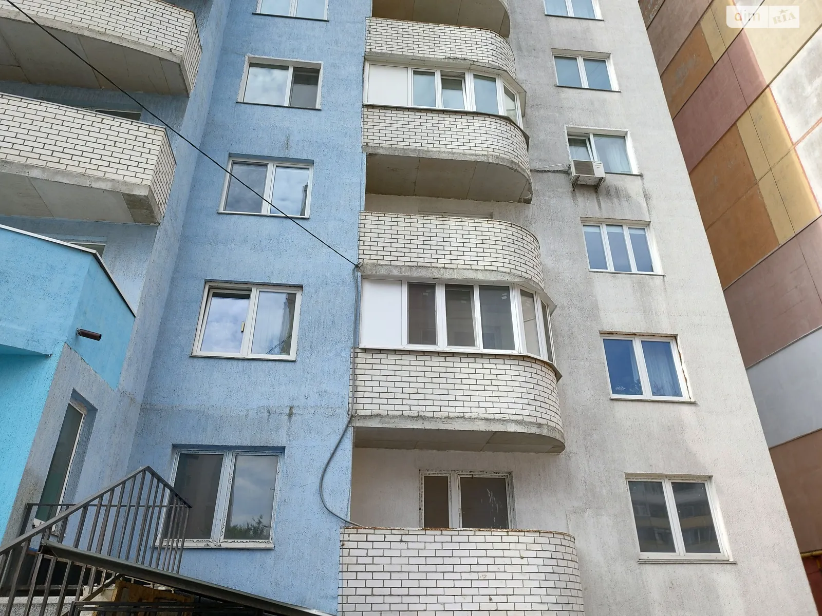 Продается 2-комнатная квартира 69 кв. м в Боярке, ул. Белогородская