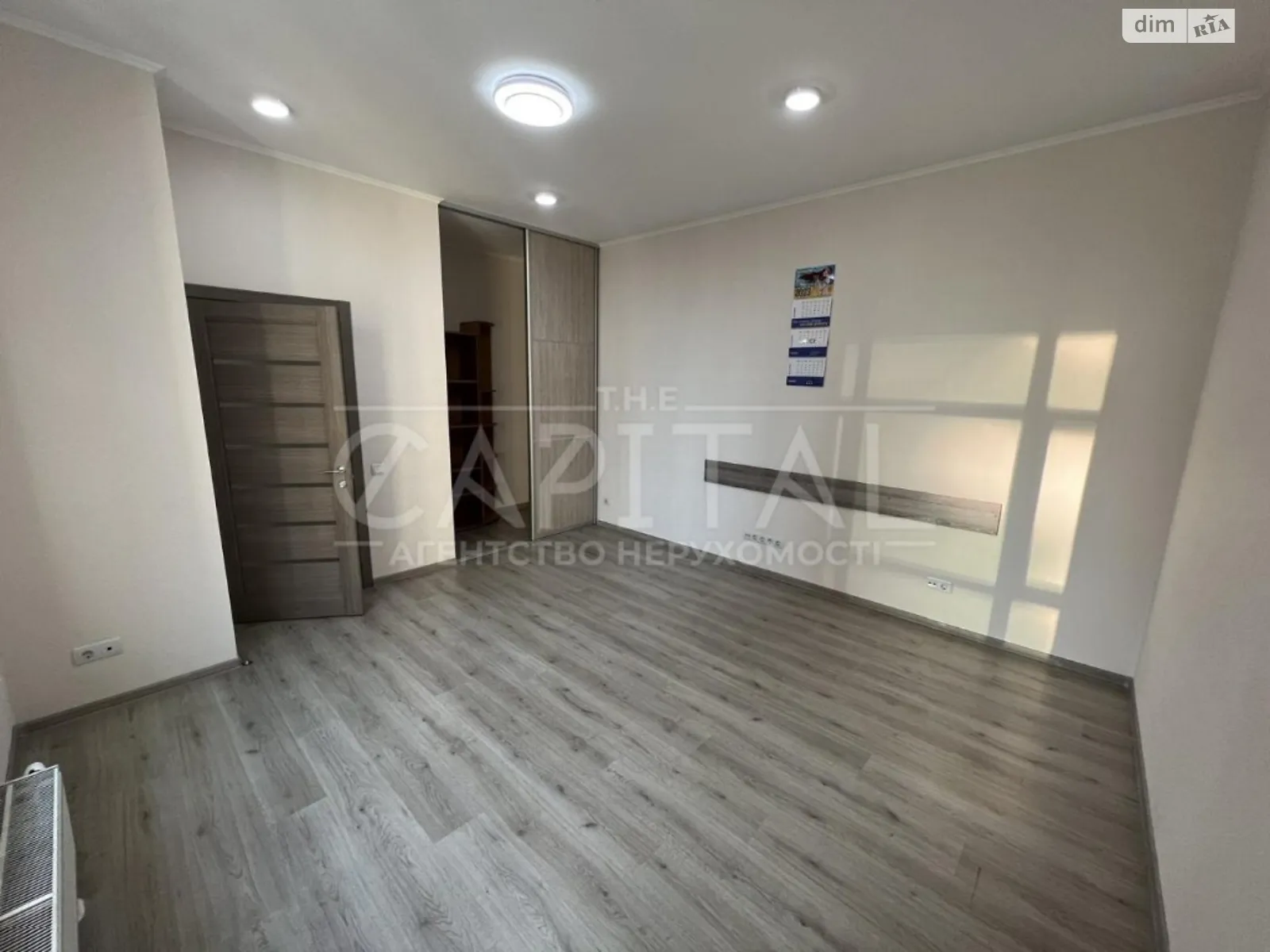 Сдается в аренду офис 111 кв. м в бизнес-центре, цена: 1500 $ - фото 1