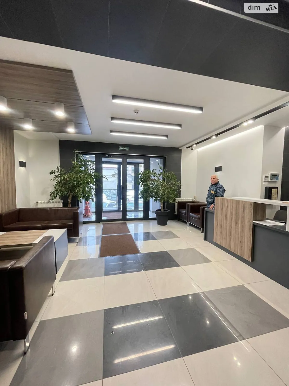 Здається в оренду офіс 24.4 кв. м в бізнес-центрі, цена: 15000 грн - фото 1