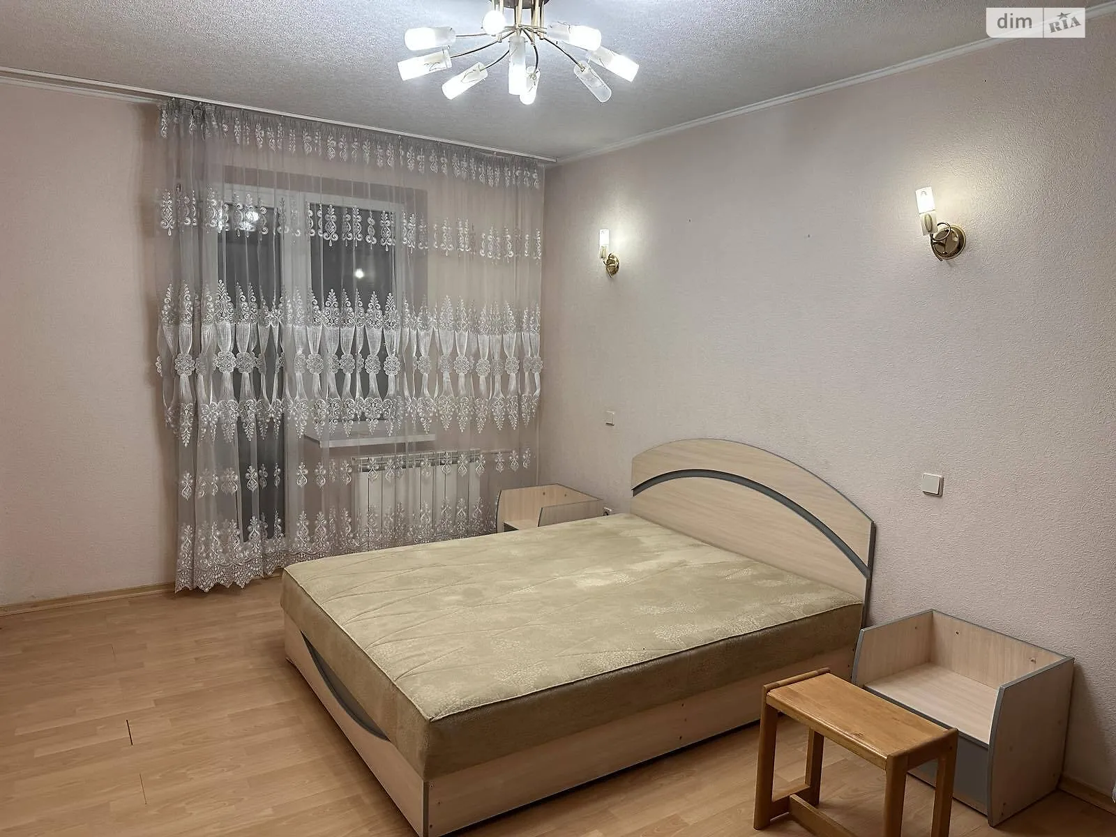 Продается 3-комнатная квартира 84 кв. м в Днепре, просп. Слобожанский, 83 - фото 1