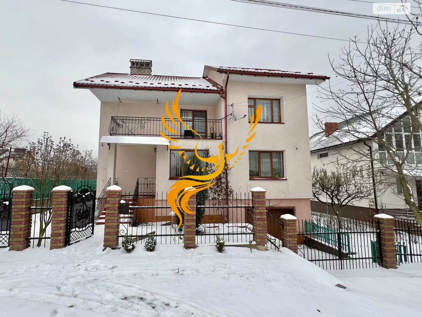 Продається будинок 2 поверховий 166 кв. м з каміном, цена: 138000 $