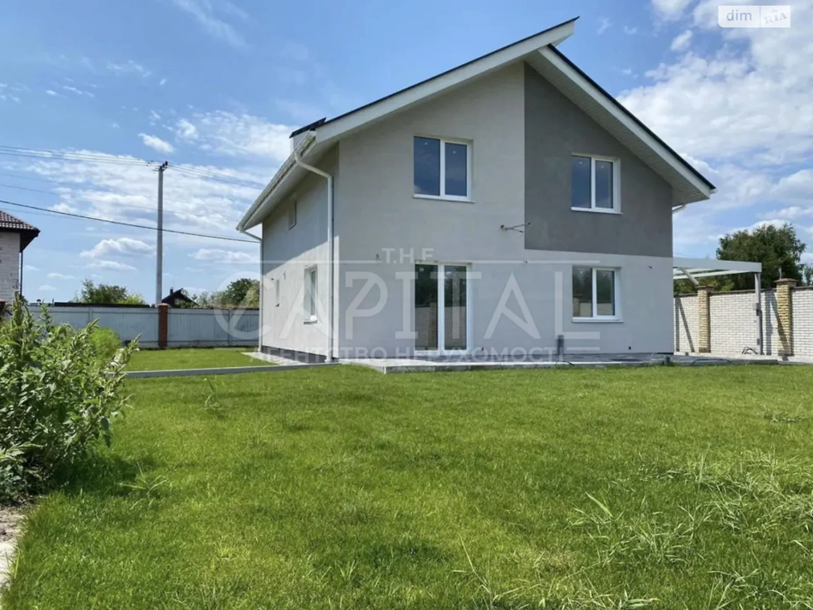 Продается дом на 2 этажа 162 кв. м с камином, цена: 250000 $ - фото 1