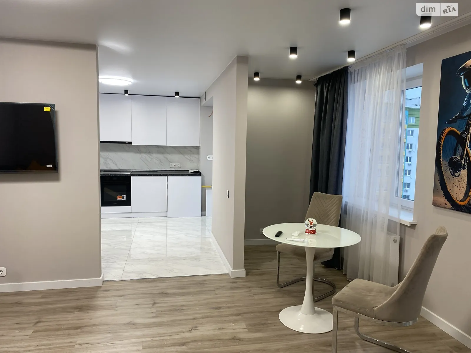 Продается 3-комнатная квартира 81.1 кв. м в Крюковщине, ул. Счастья - фото 1