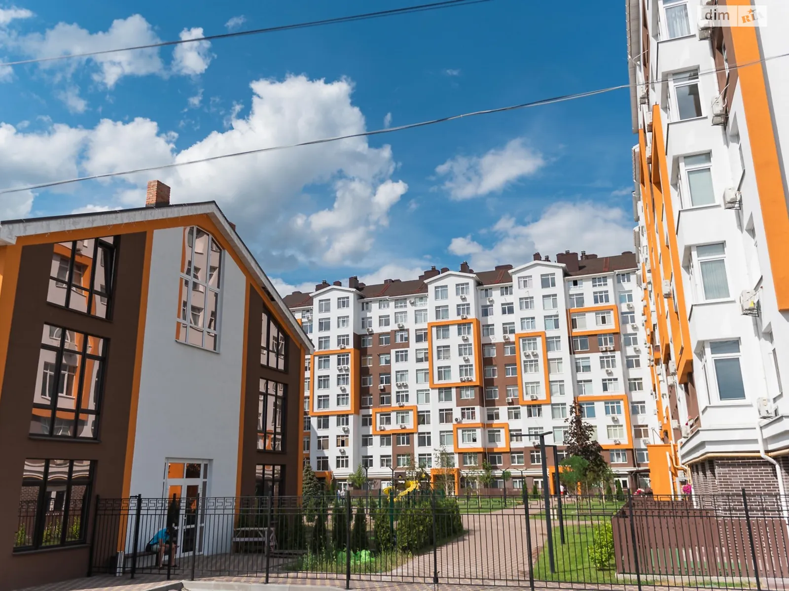 Продается 1-комнатная квартира 35.54 кв. м в Крюковщине, ул. Одесская, 23 - фото 1