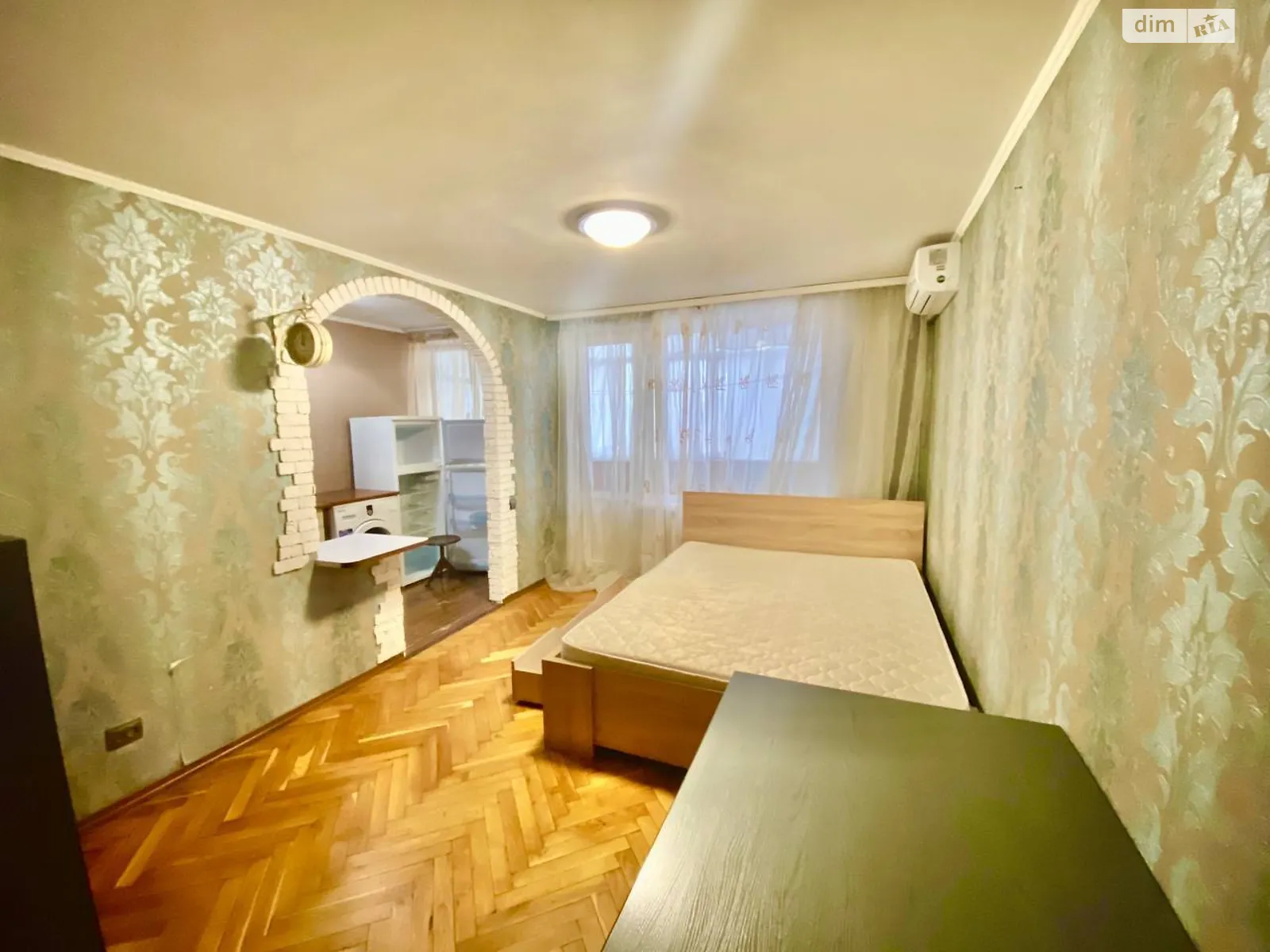 Продается 1-комнатная квартира 27.62 кв. м в Киеве, бул. Чоколовский, 14