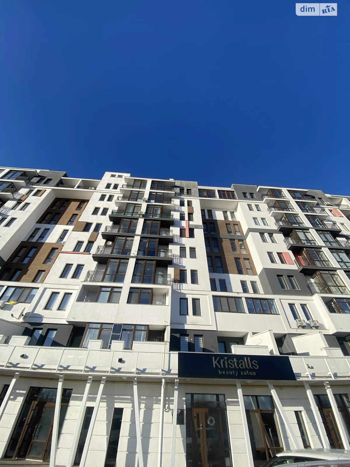 Продається 2-кімнатна квартира 67.6 кв. м у Бучі, вул. Амосова, 4 - фото 1