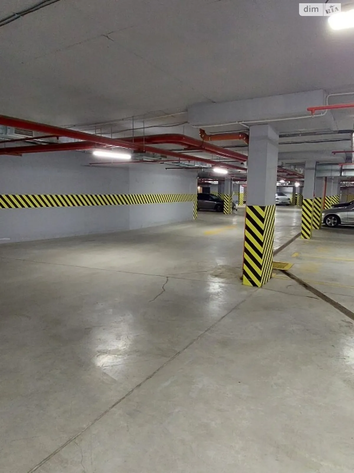 Продается подземный паркинг универсальный на 17.5 кв. м - фото 4