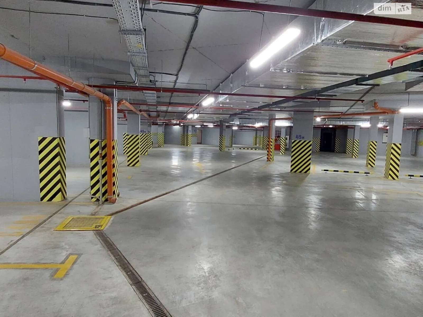 Продается подземный паркинг универсальный на 17.5 кв. м - фото 3