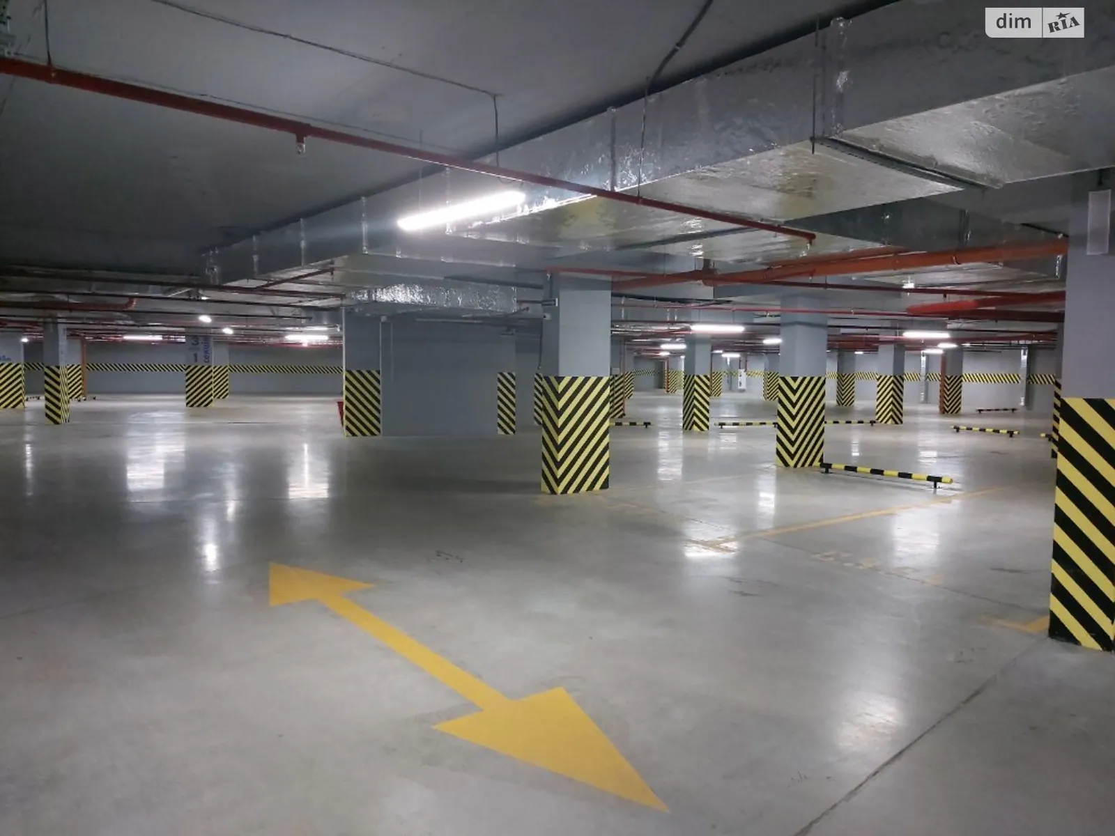 Продается подземный паркинг универсальный на 18 кв. м - фото 4