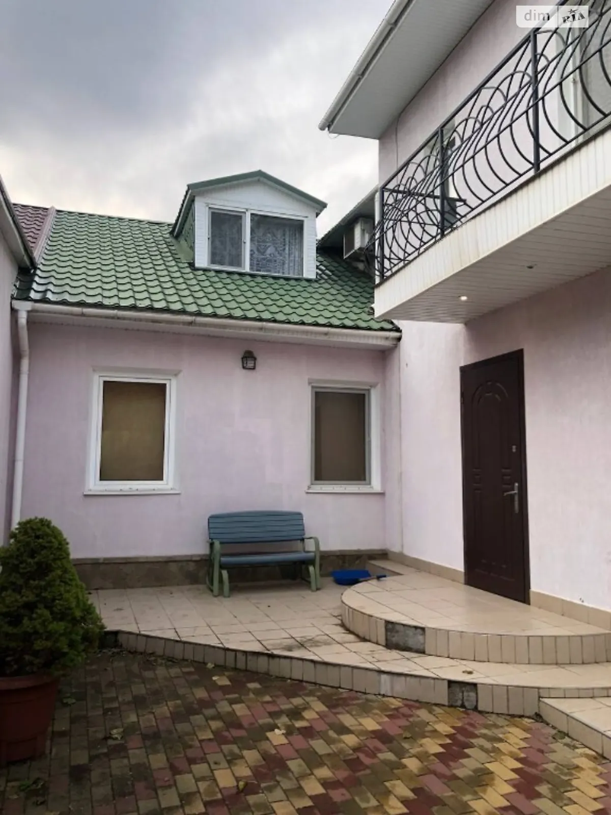 Продается дом на 2 этажа 180 кв. м с беседкой, цена: 190000 $ - фото 1