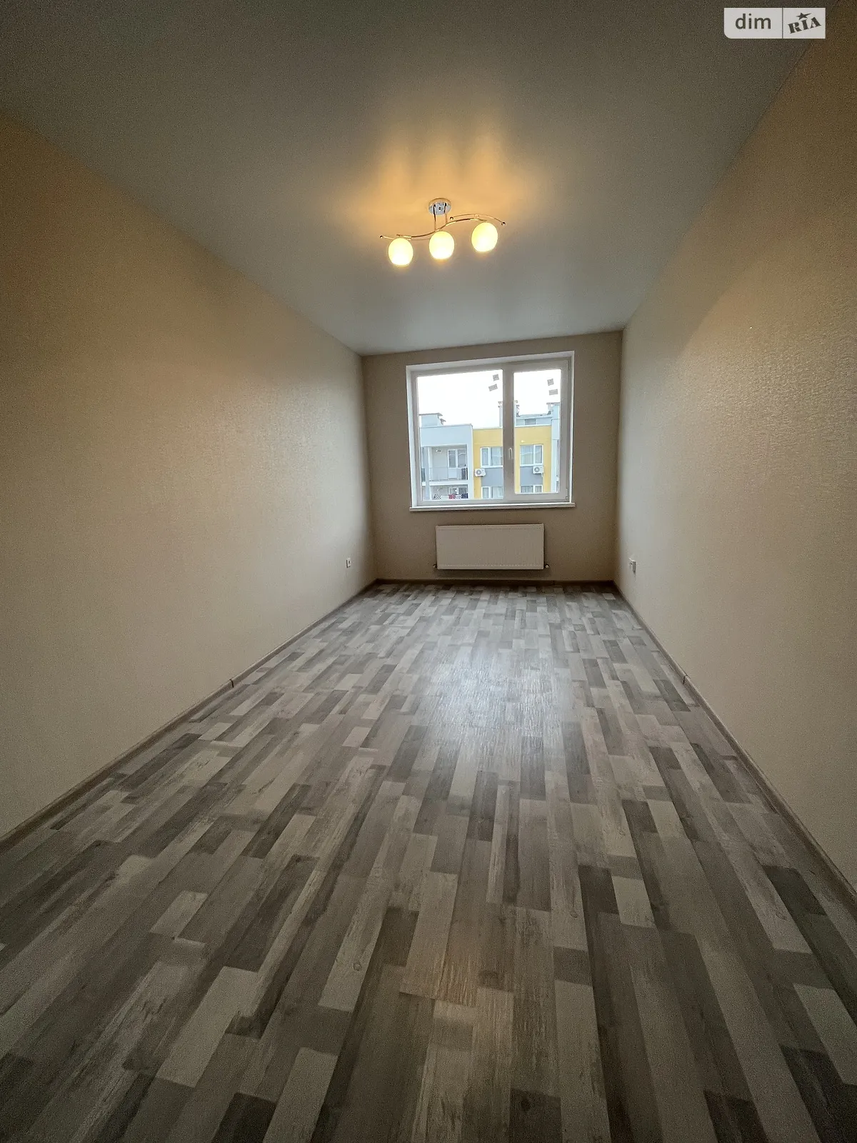 Продается 1-комнатная квартира 41 кв. м в Авангарде, цена: 32000 $