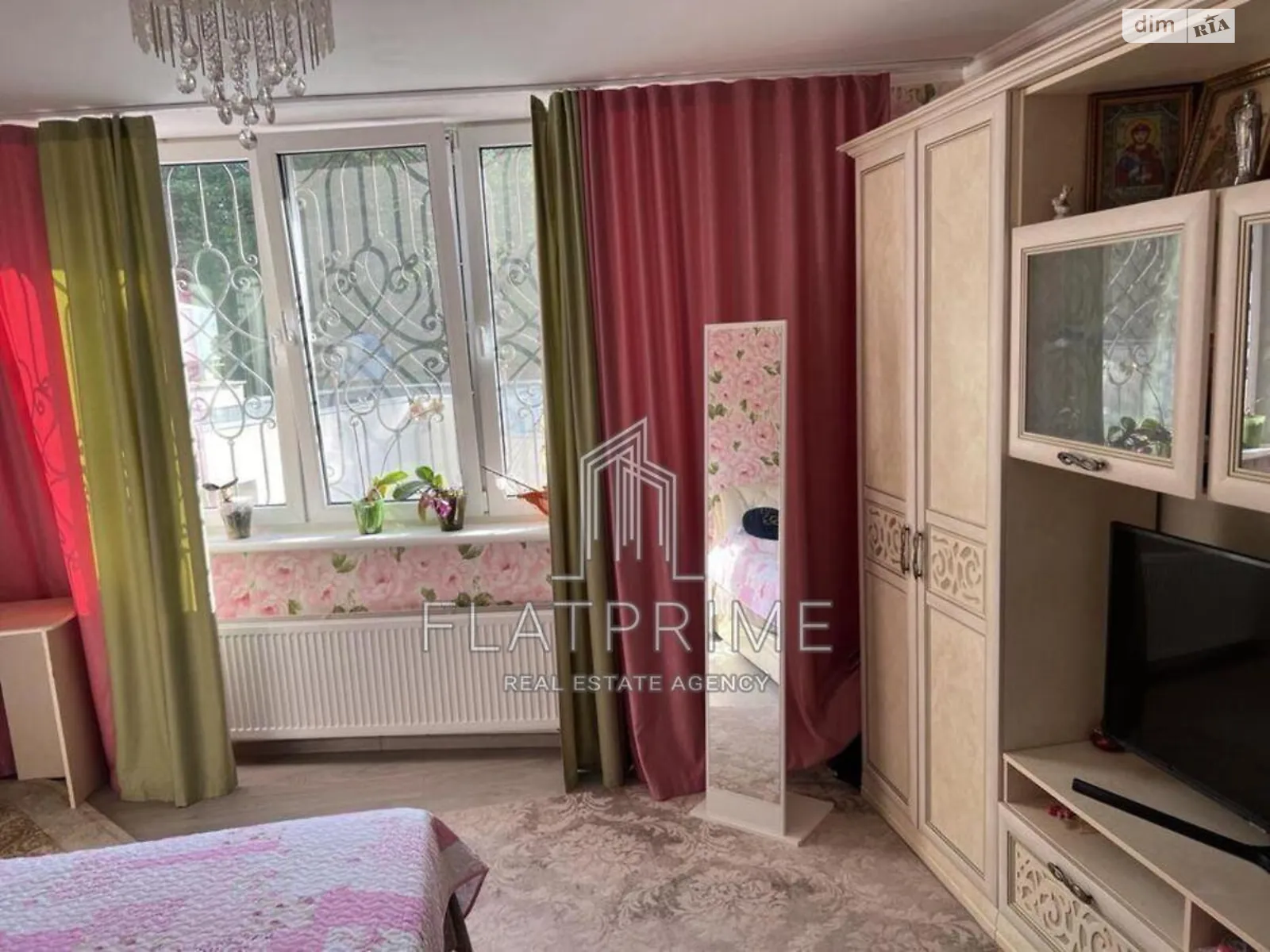 Продается 2-комнатная квартира 120 кв. м в Киеве, ул. Рижская, 73Г - фото 1