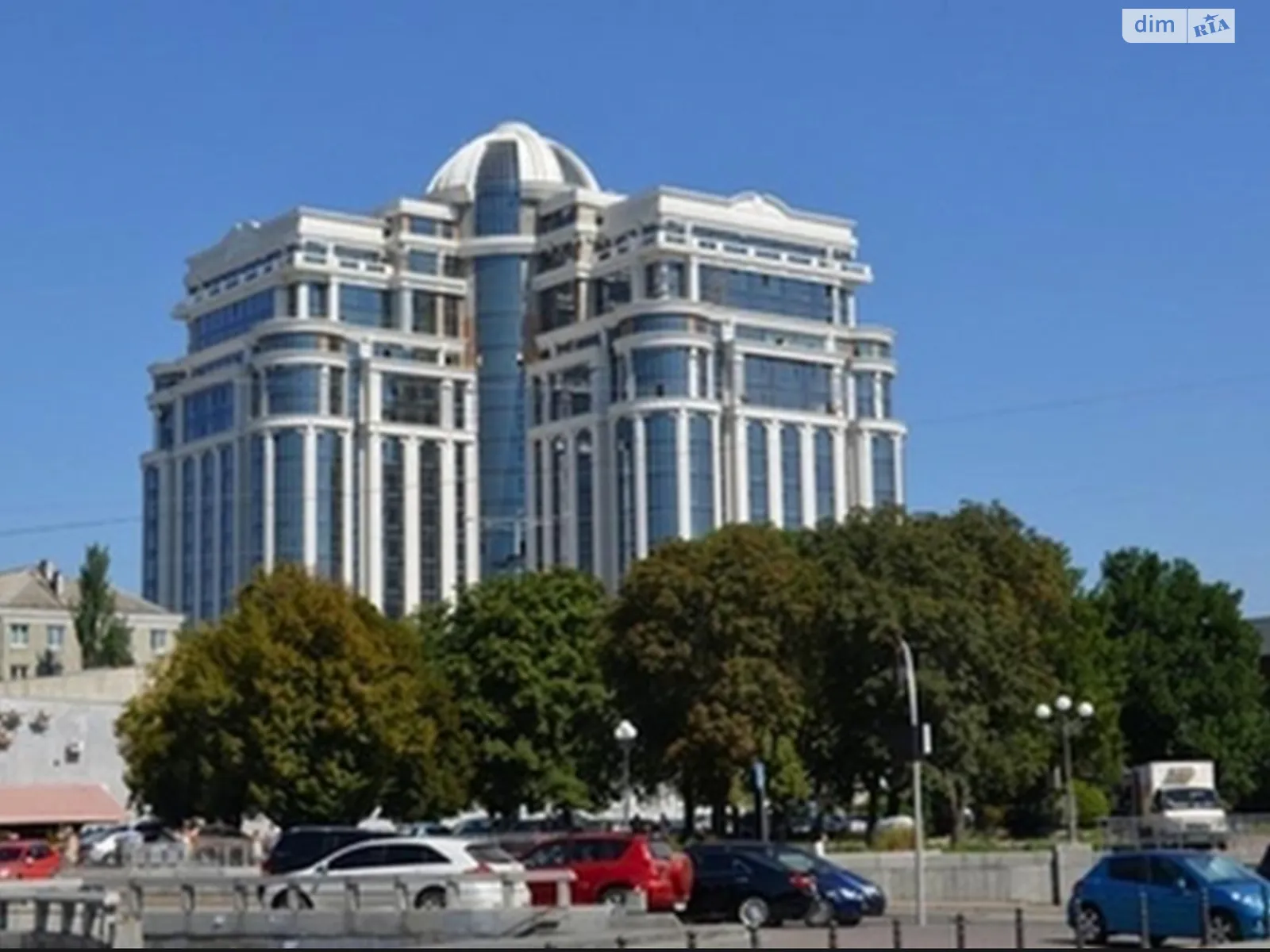 Продается 5-комнатная квартира 358 кв. м в Киеве, ул. Ивана Мазепы(Январского Восстания), 11Б