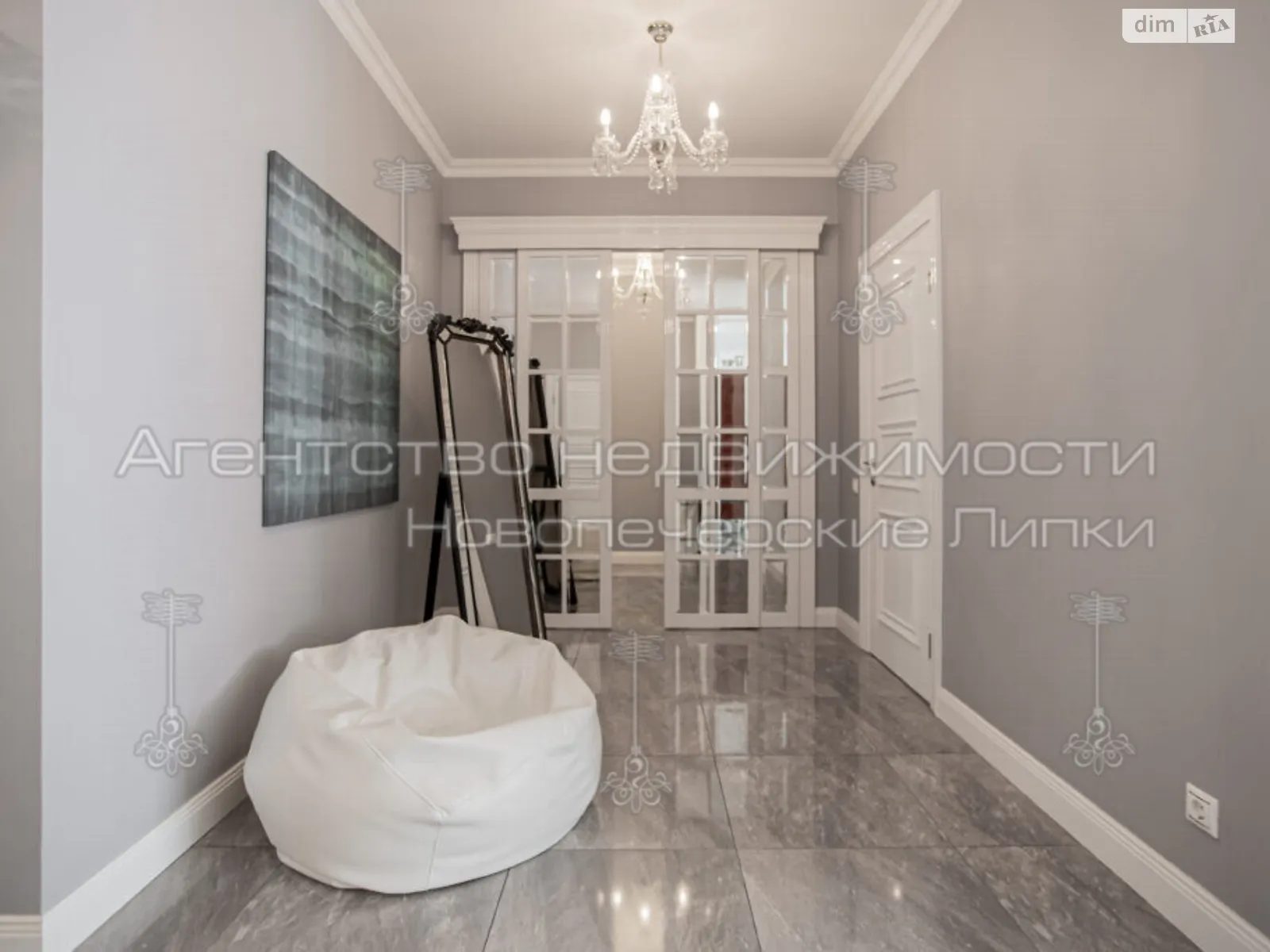 Продается 3-комнатная квартира 125 кв. м в Киеве, ул. Андрея Верхогляда(Драгомирова), 16Б - фото 1