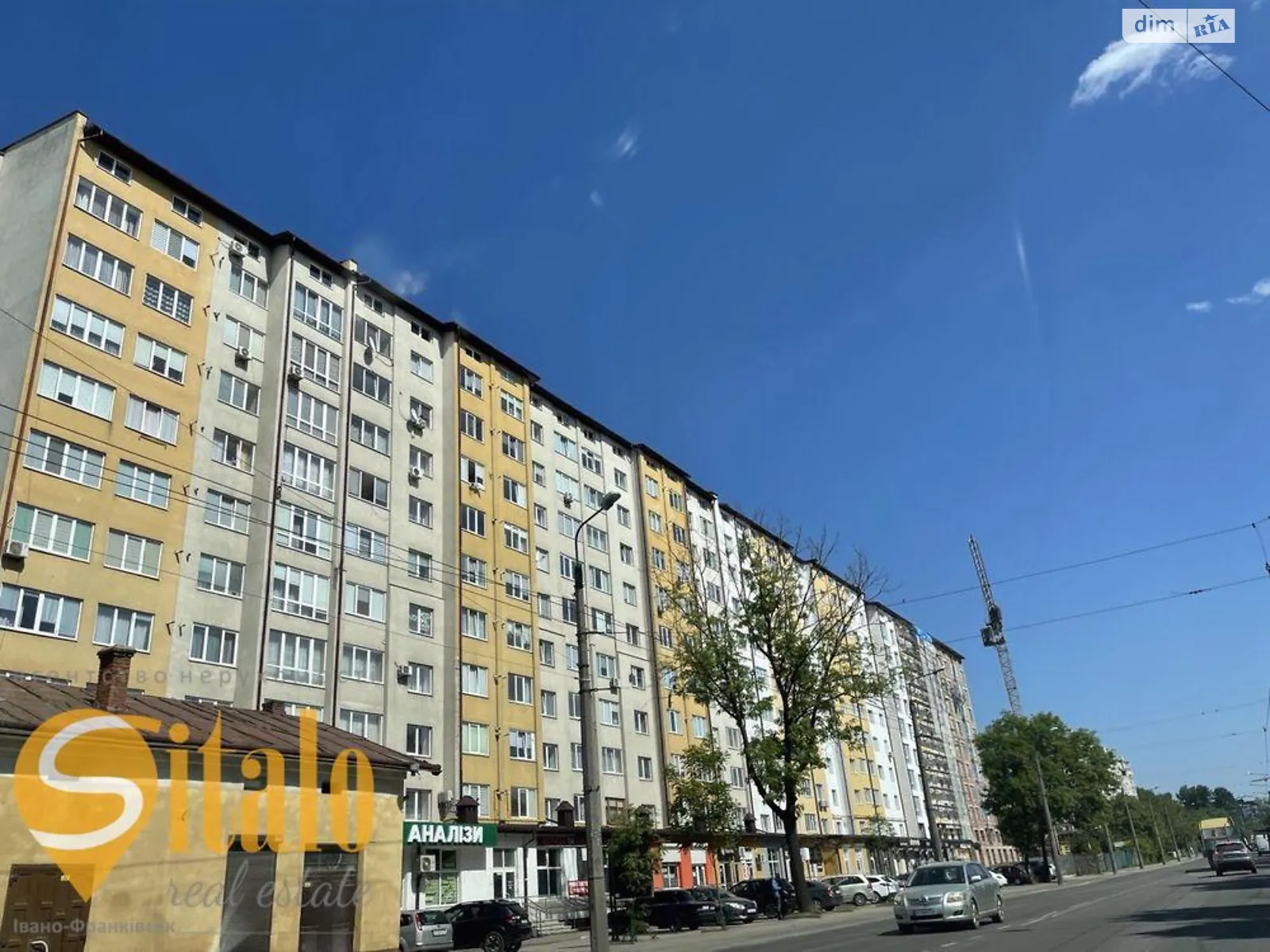 Продається 2-кімнатна квартира 60 кв. м у Івано-Франківську