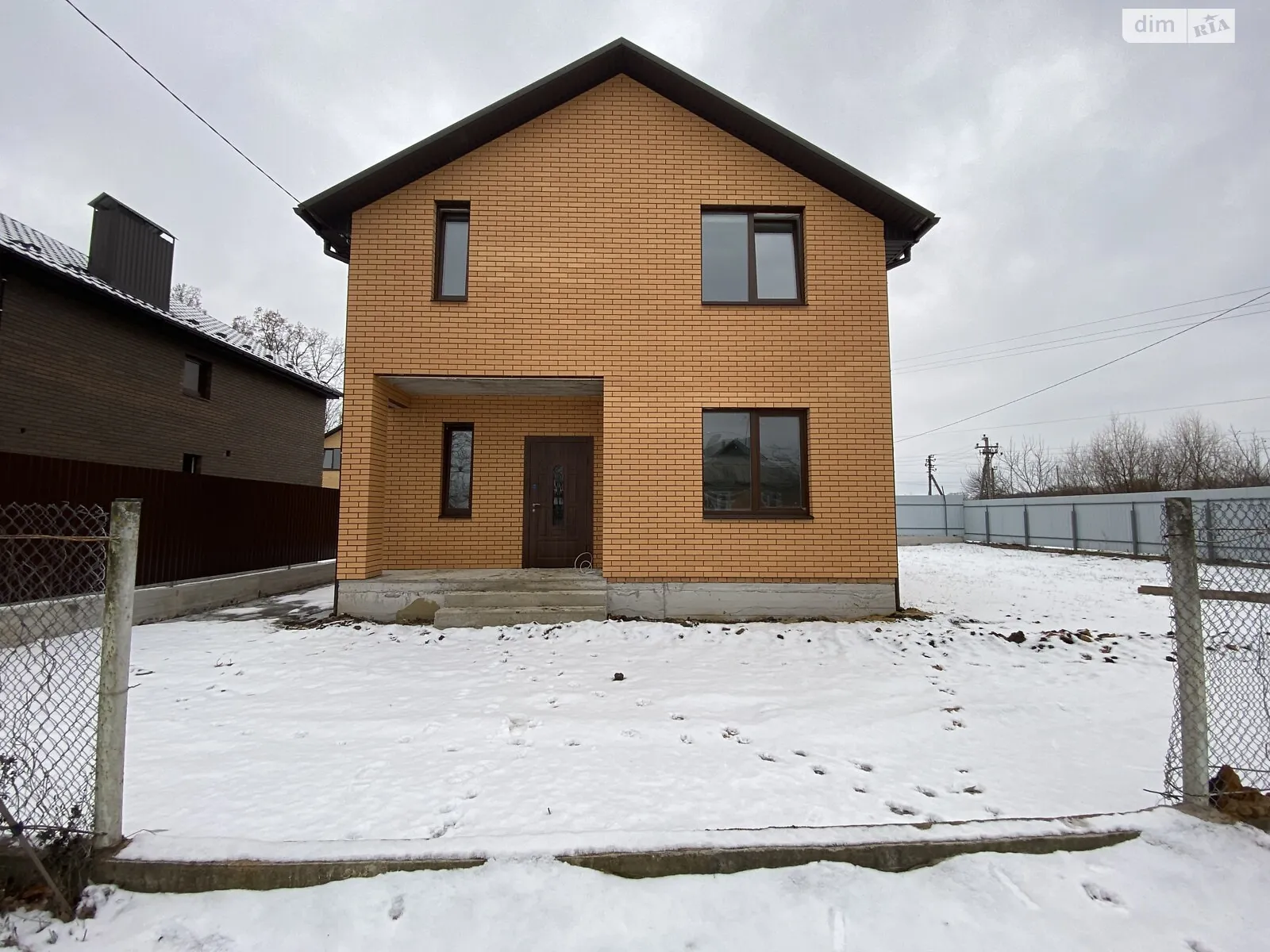 Продається будинок 2 поверховий 125 кв. м с басейном, цена: 92000 $ - фото 1