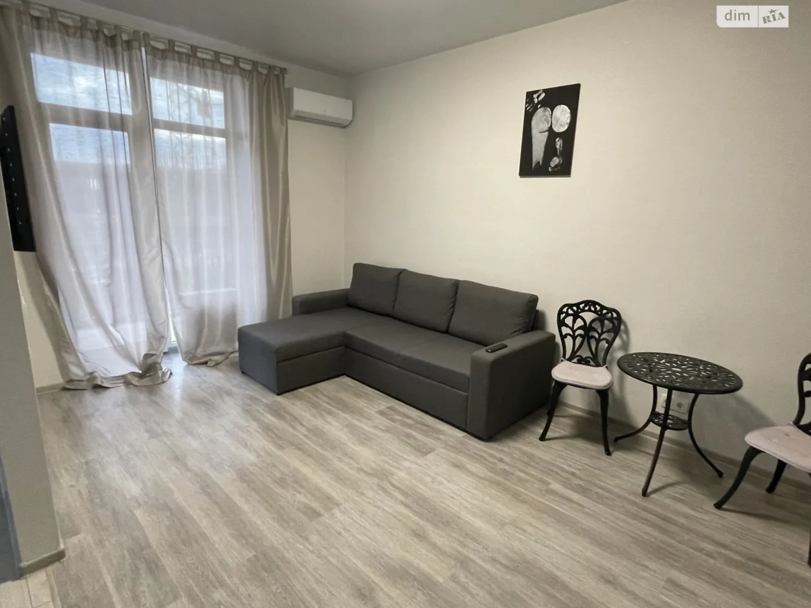 Продається 1-кімнатна квартира 38 кв. м у Фонтанці, вул. Чехова, 2 - фото 1