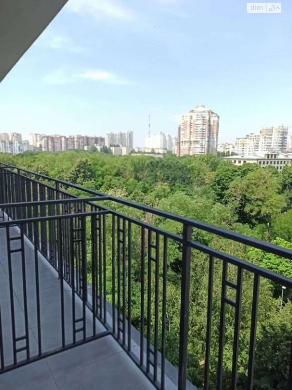 Продается 1-комнатная квартира 27 кв. м в Одессе, просп. Шевченко - фото 1