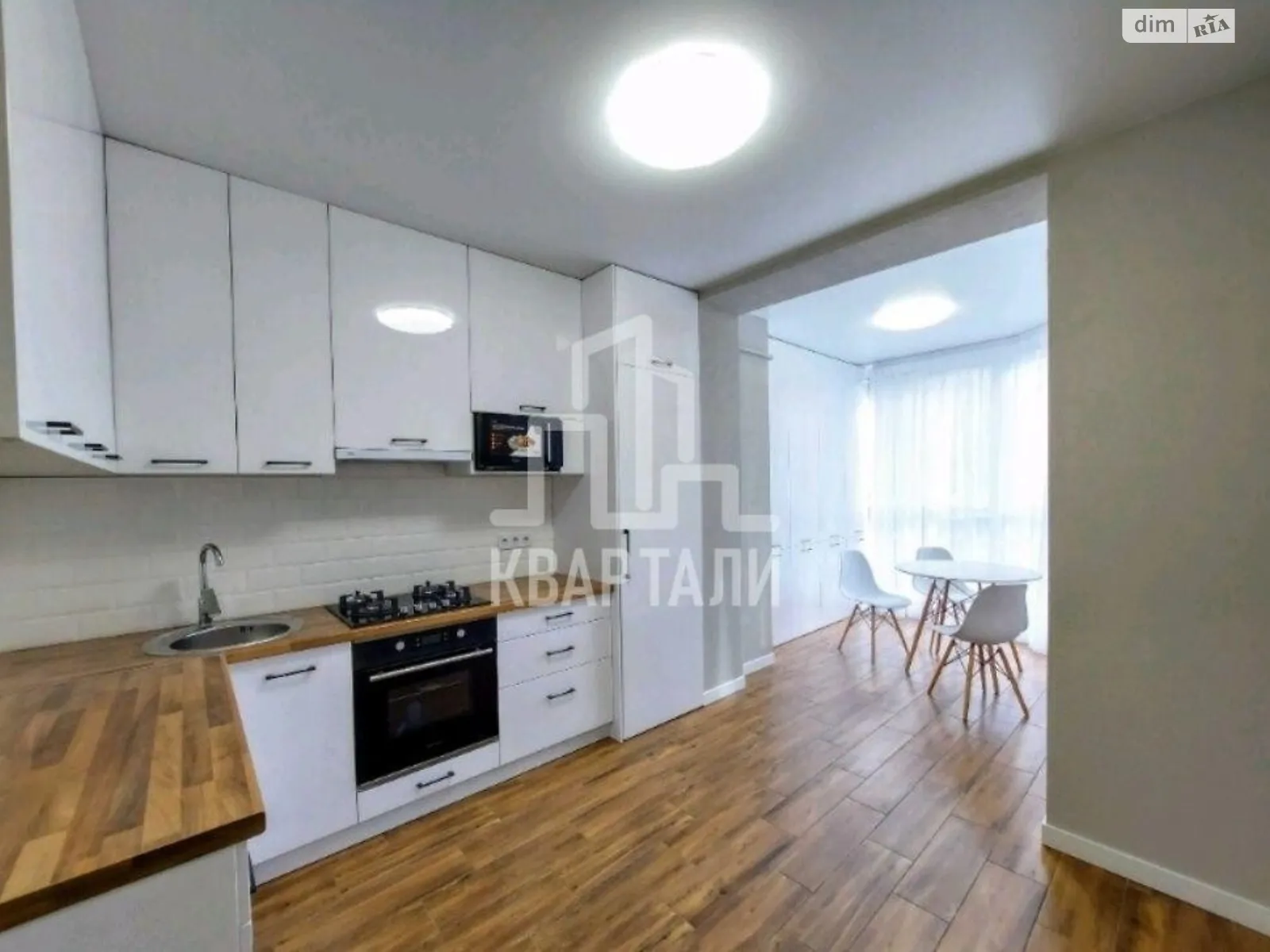 Продается 1-комнатная квартира 39 кв. м в Новоселках, цена: 74999 $