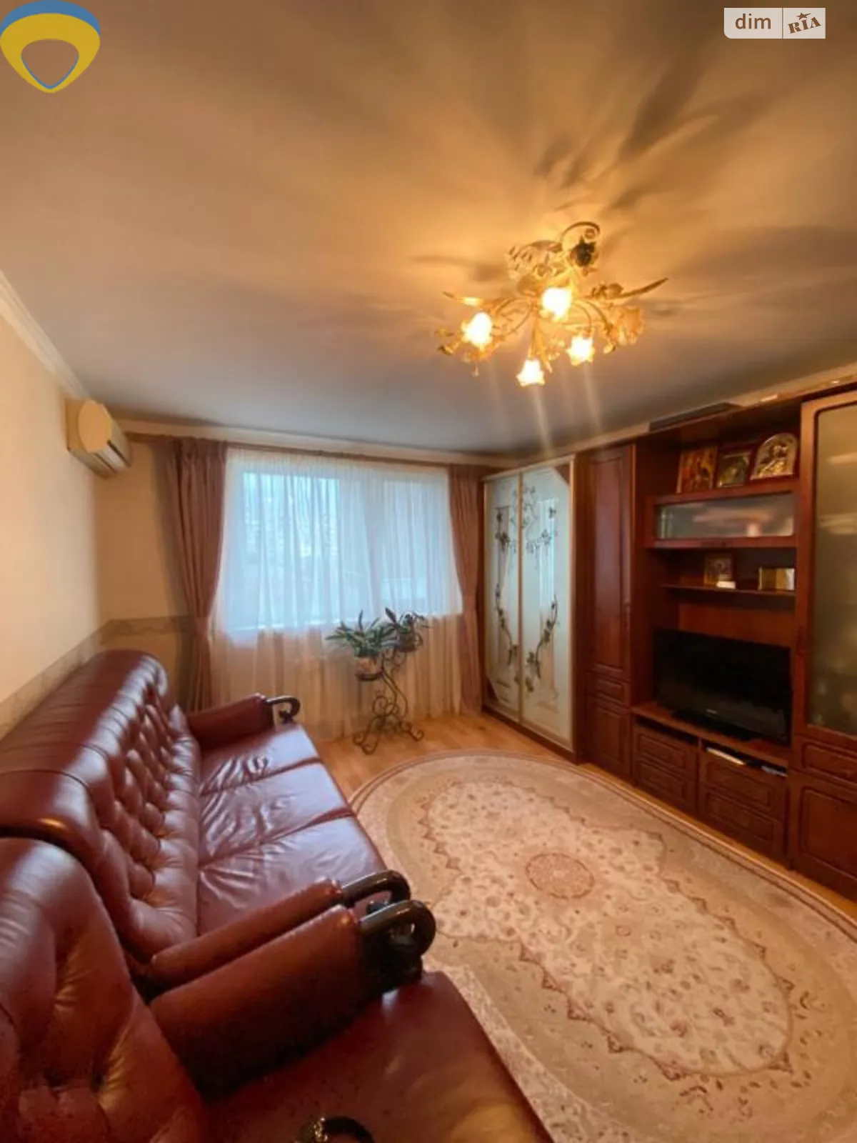 Продается 3-комнатная квартира 68 кв. м в Одессе, пер. Светлый, 14 - фото 1