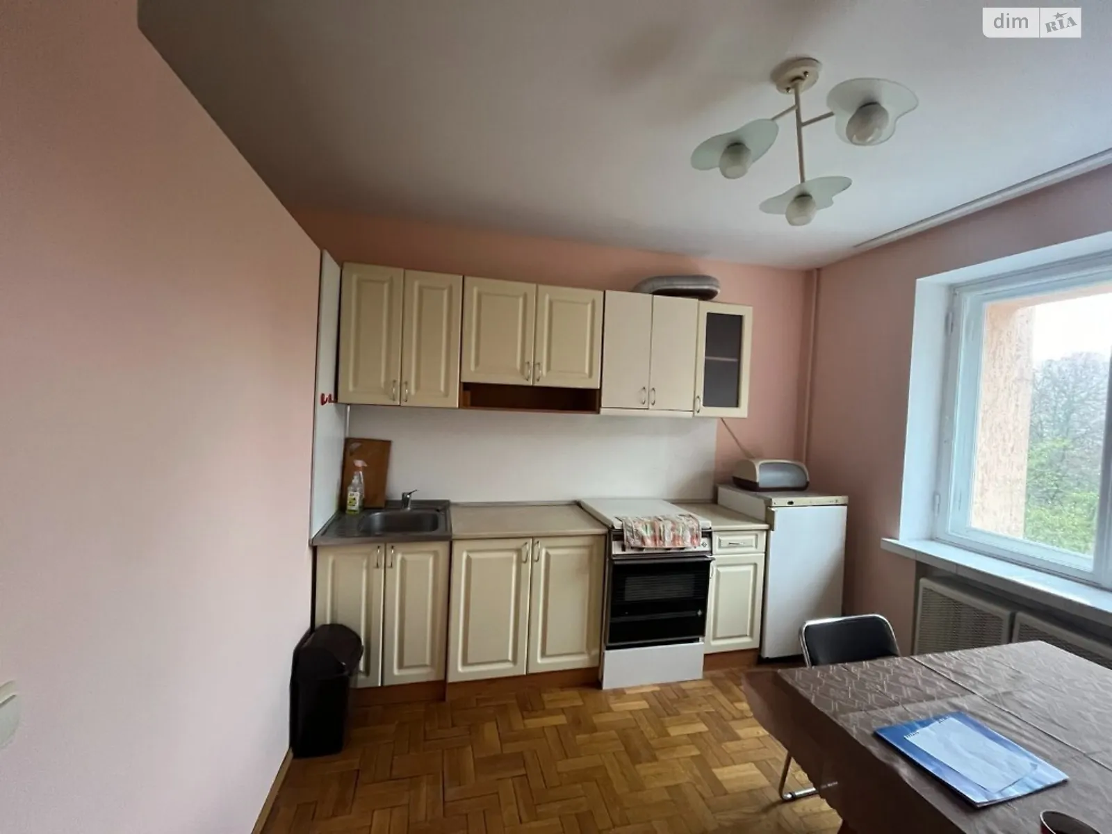Продается 2-комнатная квартира 52 кв. м в Хмельницком, ул. Свободы