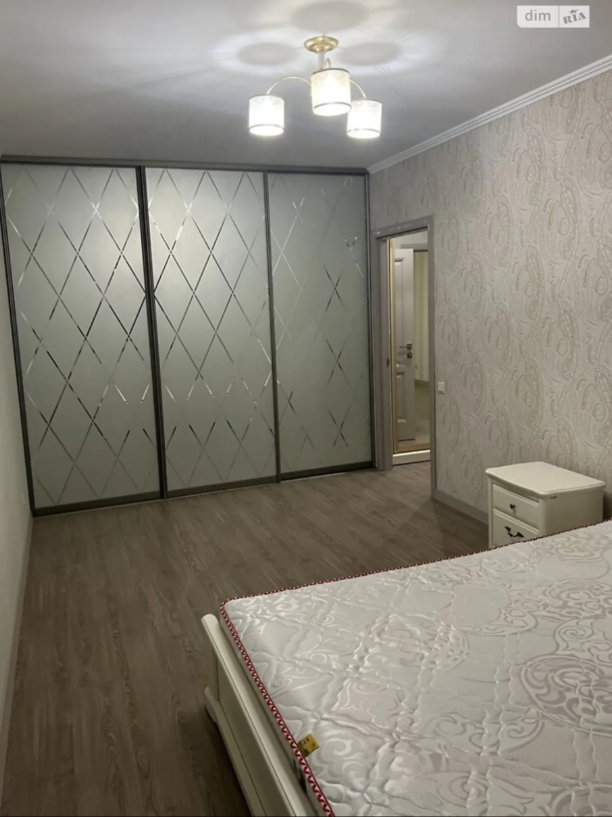 Продается 3-комнатная квартира 76 кв. м в Виннице, ул. Князей Кориатовичей