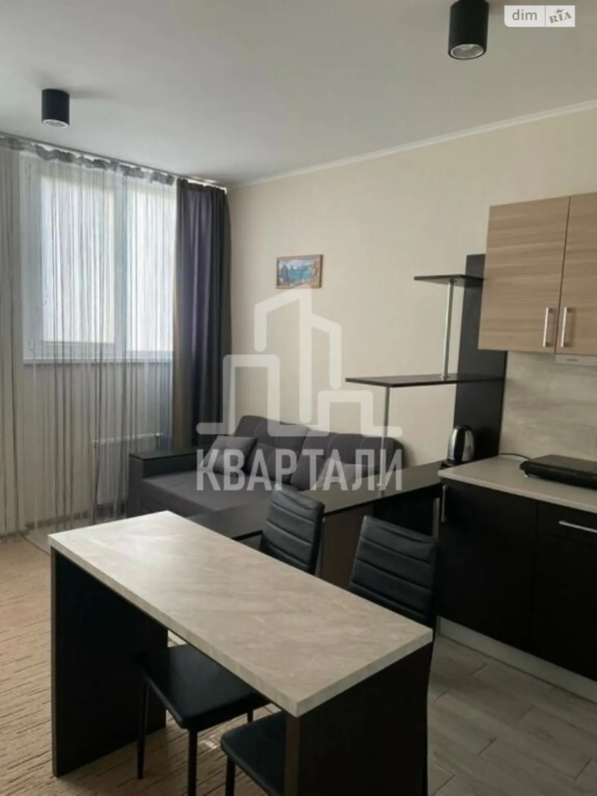 Продается 1-комнатная квартира 34 кв. м в Киеве, цена: 63000 $