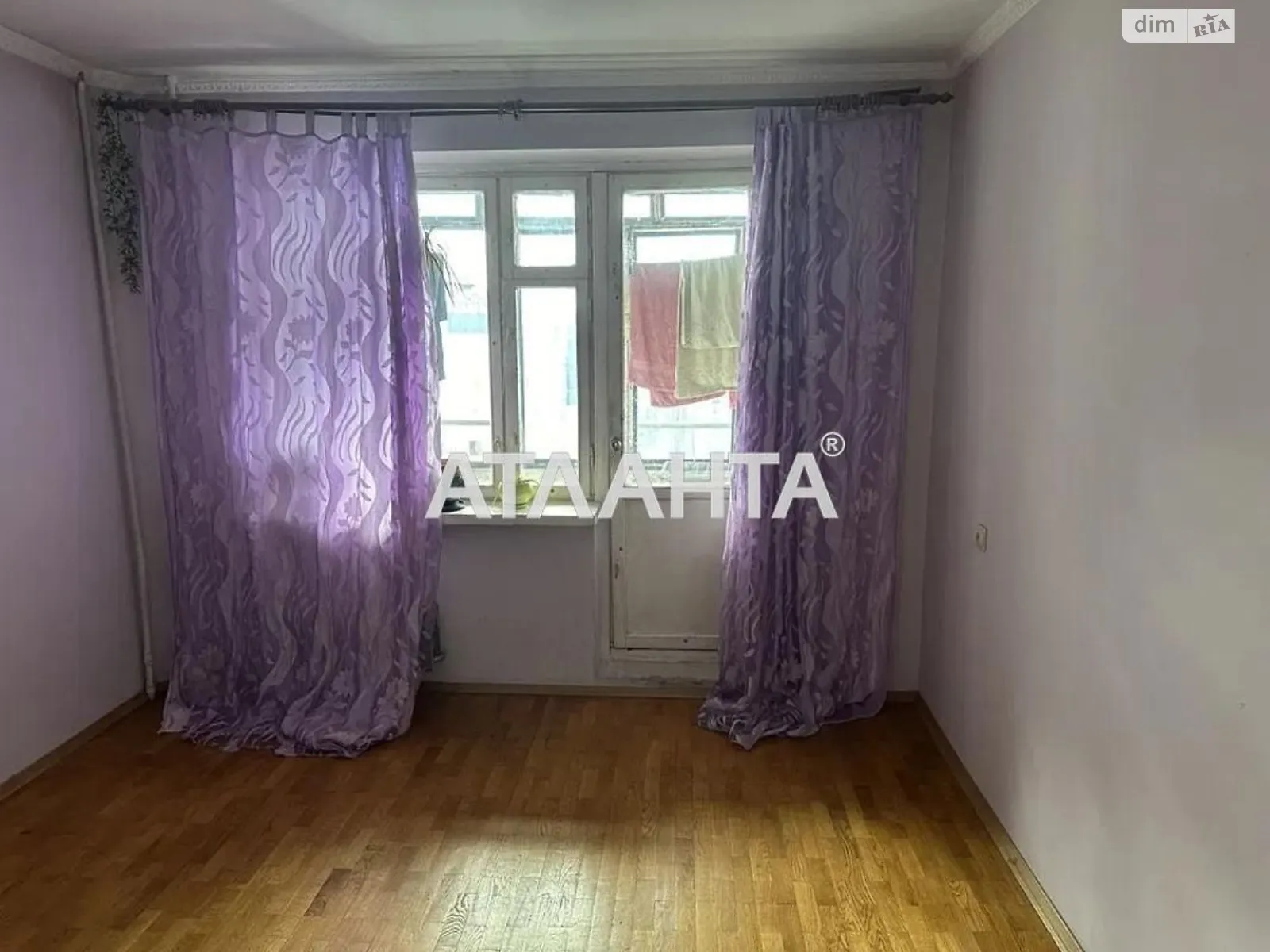 Продается 3-комнатная квартира 73 кв. м в Львове, ул. Кавалеридзе Ивана - фото 1