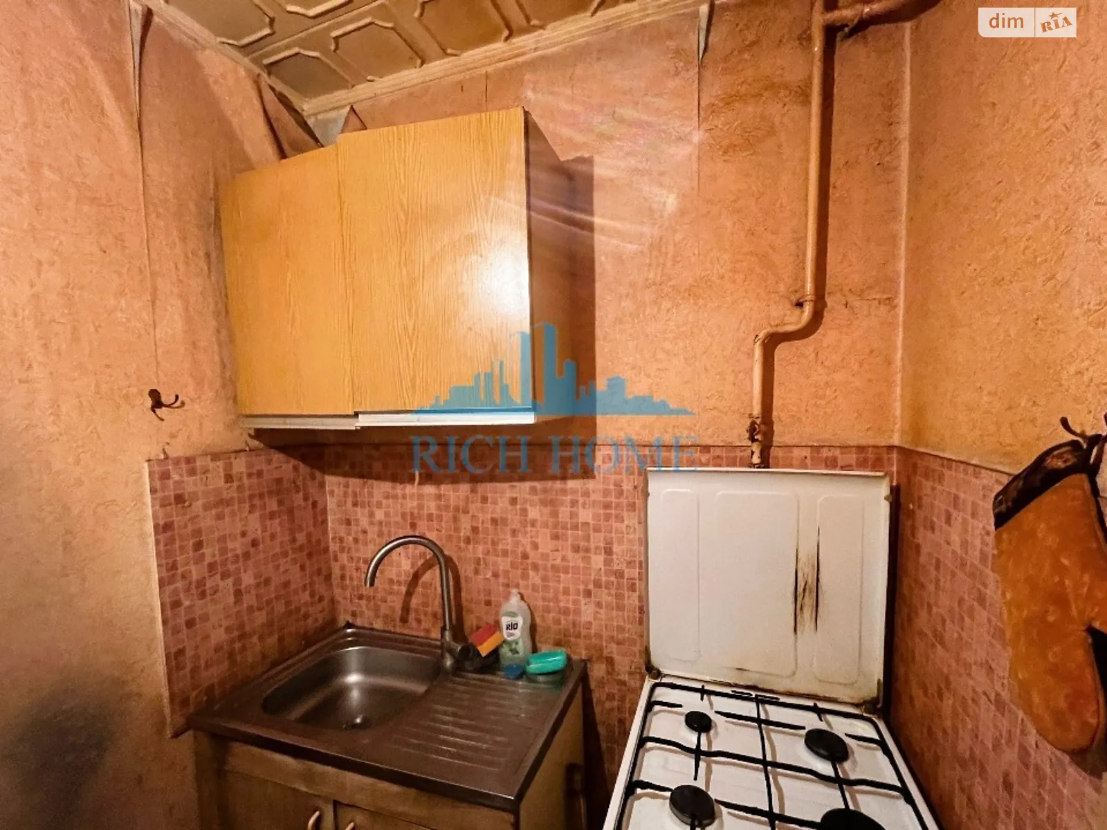 Продается 1-комнатная квартира 27 кв. м в Киеве, ул. Козацкая, 32 - фото 1