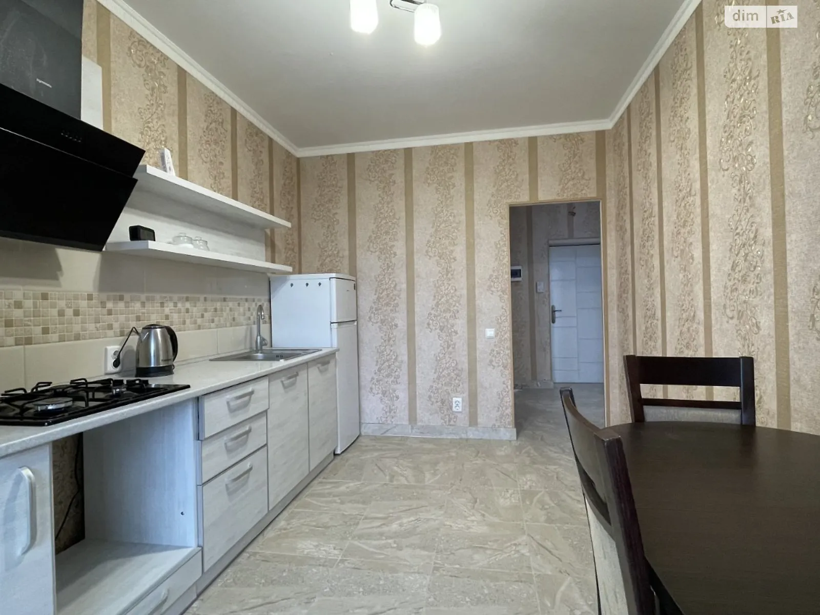 Продается 1-комнатная квартира 46 кв. м в Виннице, ул. Шимка Максима, 38Б - фото 1