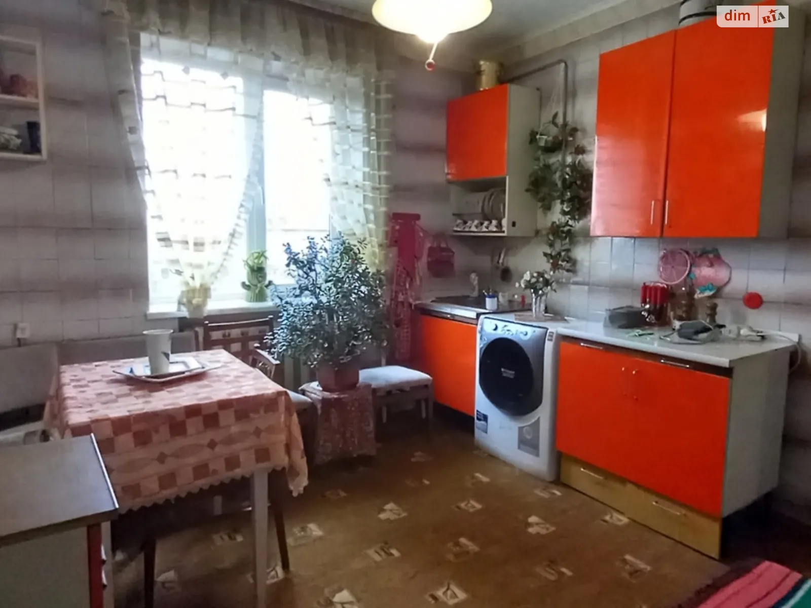 Продається будинок 3 поверховий 168 кв. м з каміном, цена: 55000 $