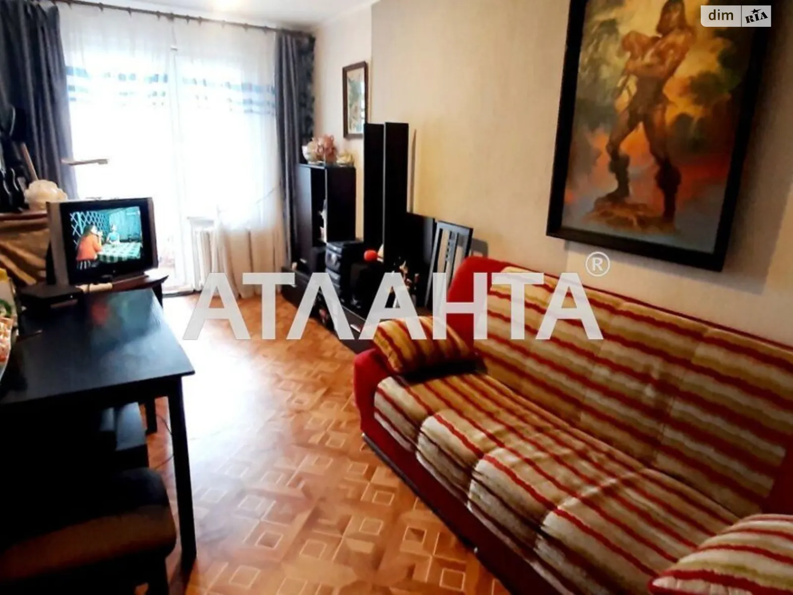 Продается 3-комнатная квартира 62.5 кв. м в Одессе, ул. Академика Заболотного