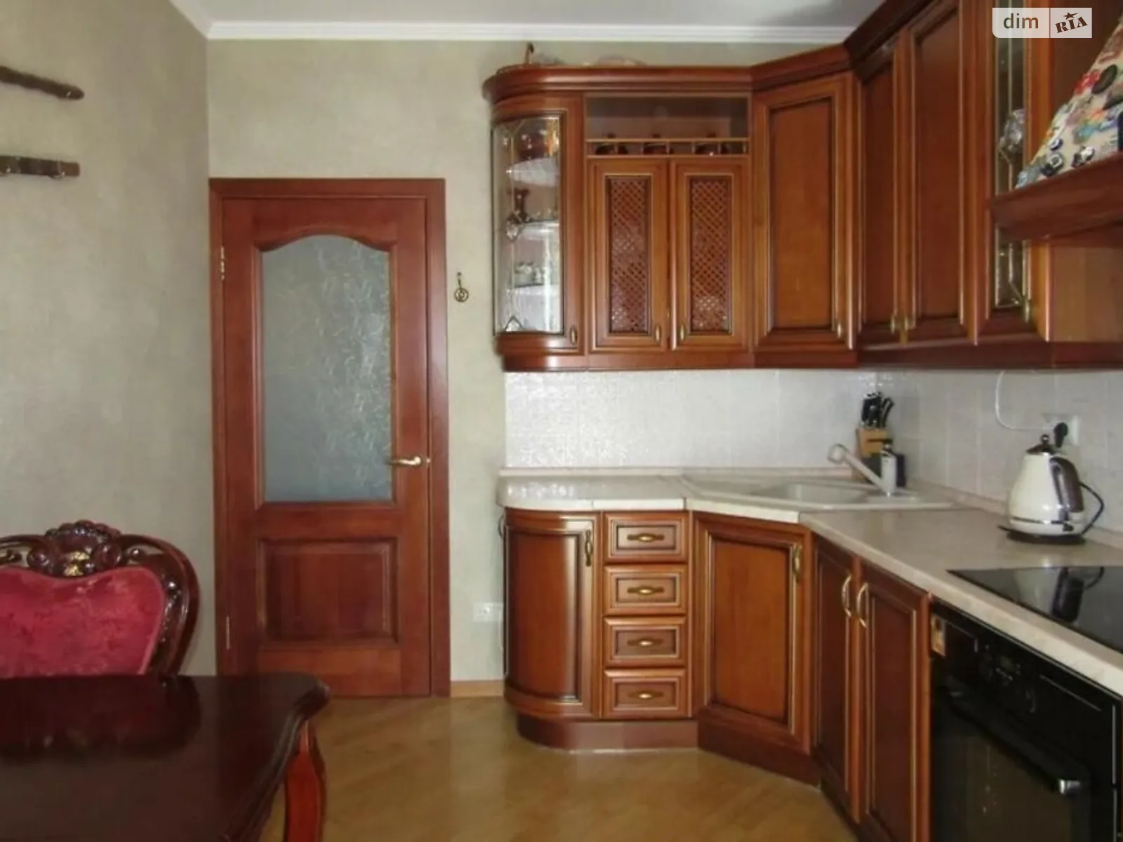 Продается 2-комнатная квартира 69 кв. м в Киеве, ул. Юрия Шумского, 1А - фото 1