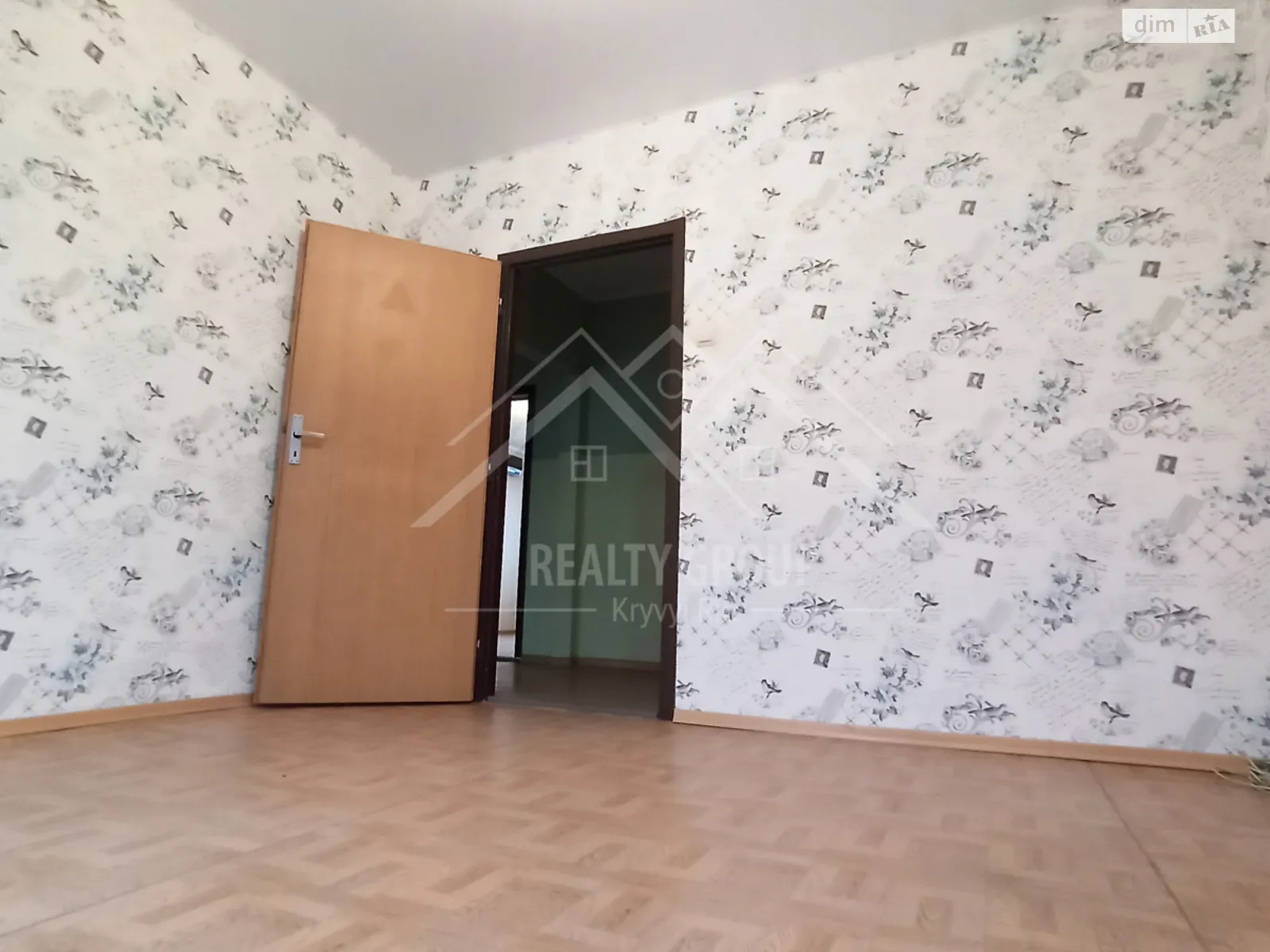 Продается 2-комнатная квартира 52 кв. м в Кривом Роге, цена: 18200 $