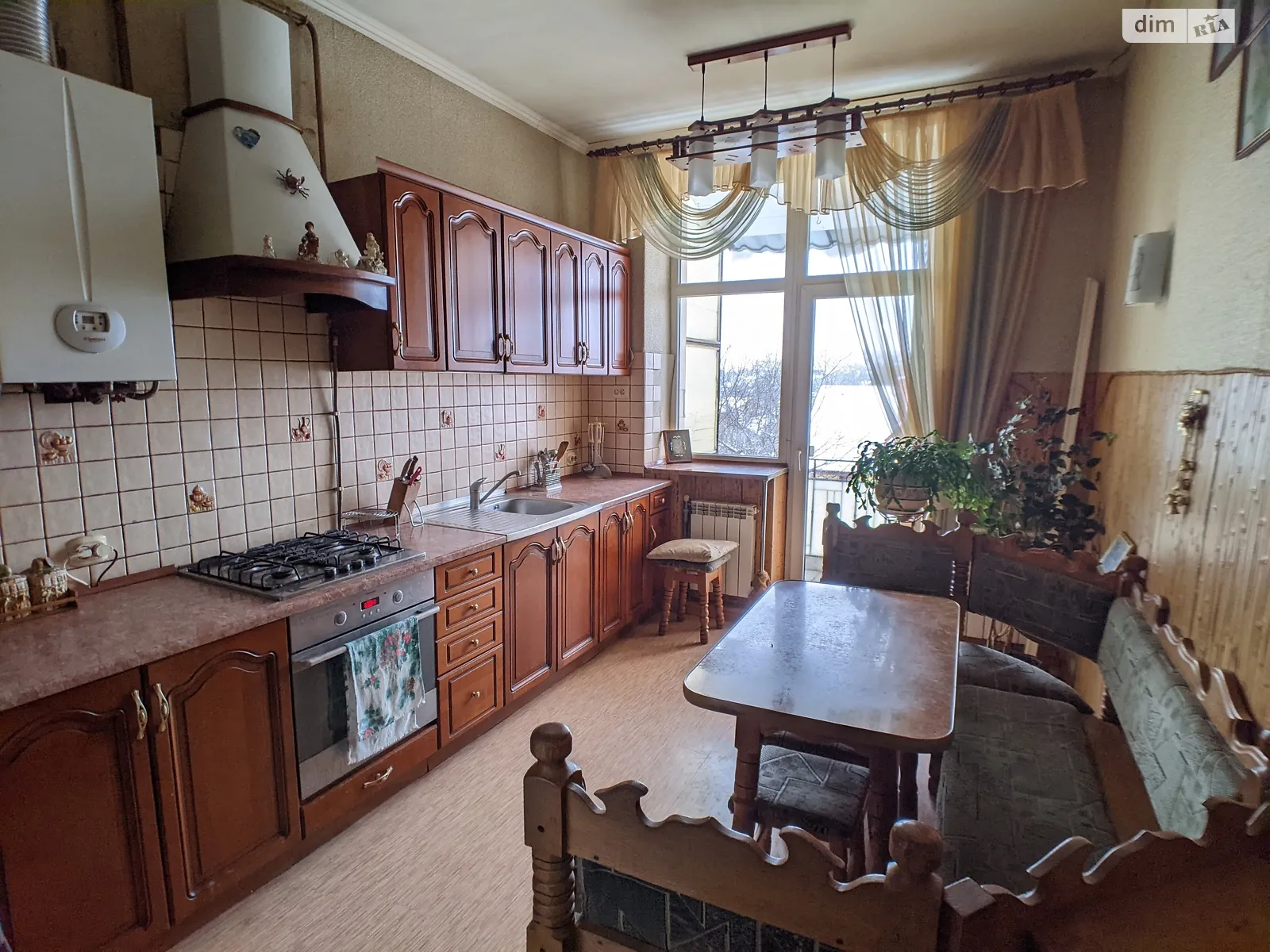 Сдается в аренду 3-комнатная квартира 67 кв. м в Дрогобыче, цена: 9000 грн