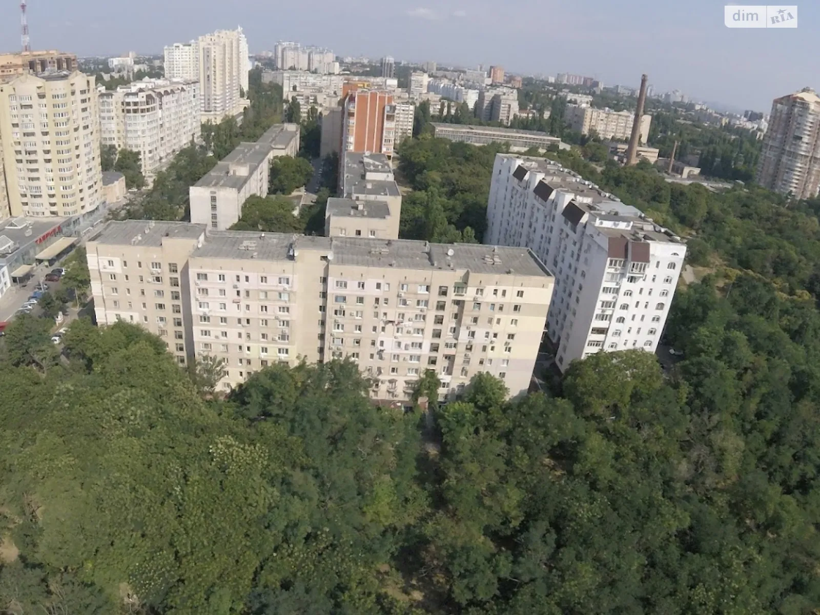 Продається 2-кімнатна квартира 80 кв. м у Одесі, вул. Маршала Говорова, 10/3